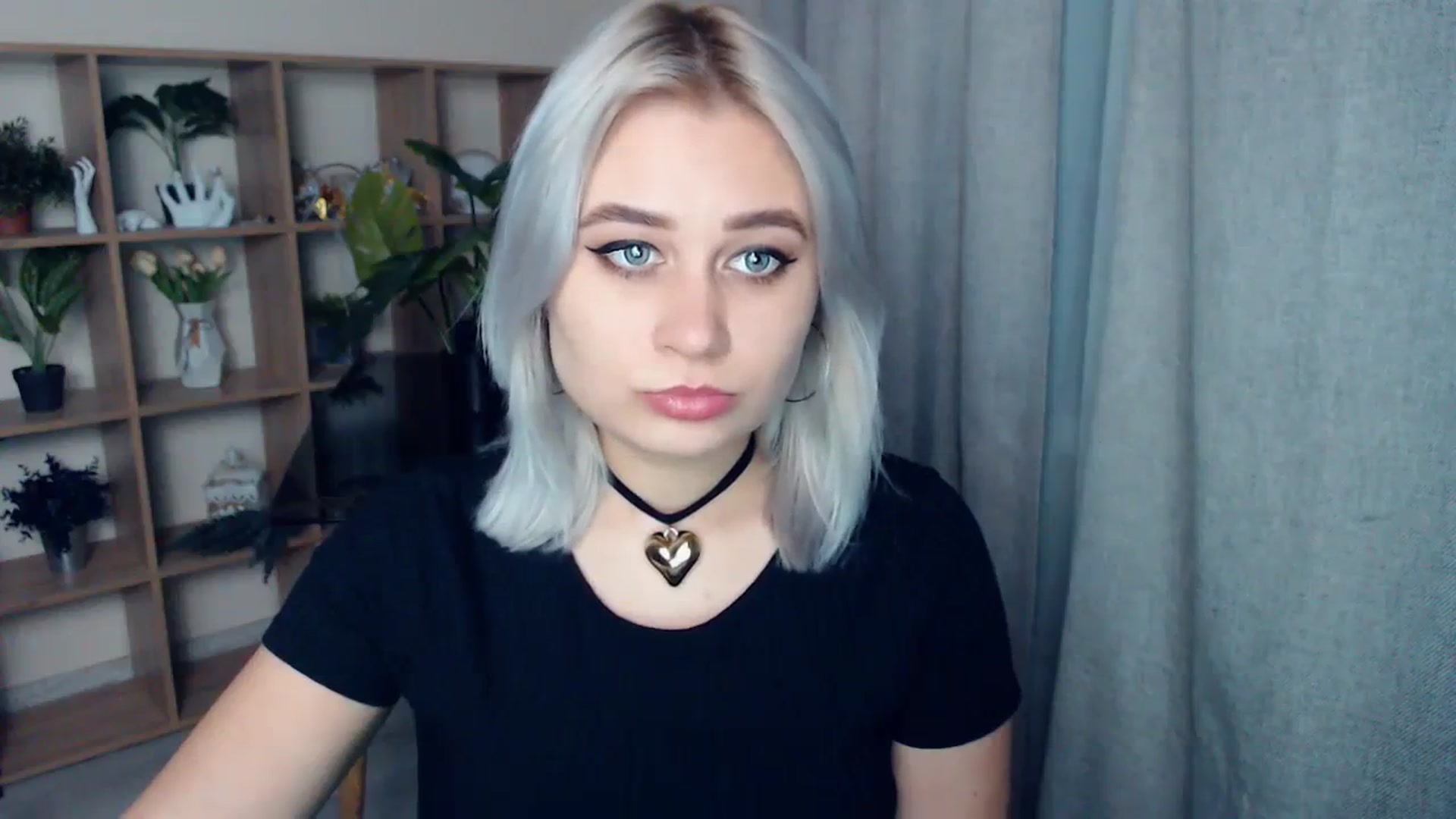 Gallery image thumbnail from Kukla_kolduna's myfreecams stream on, 01/30/2024, 18:06 image 7 of 20