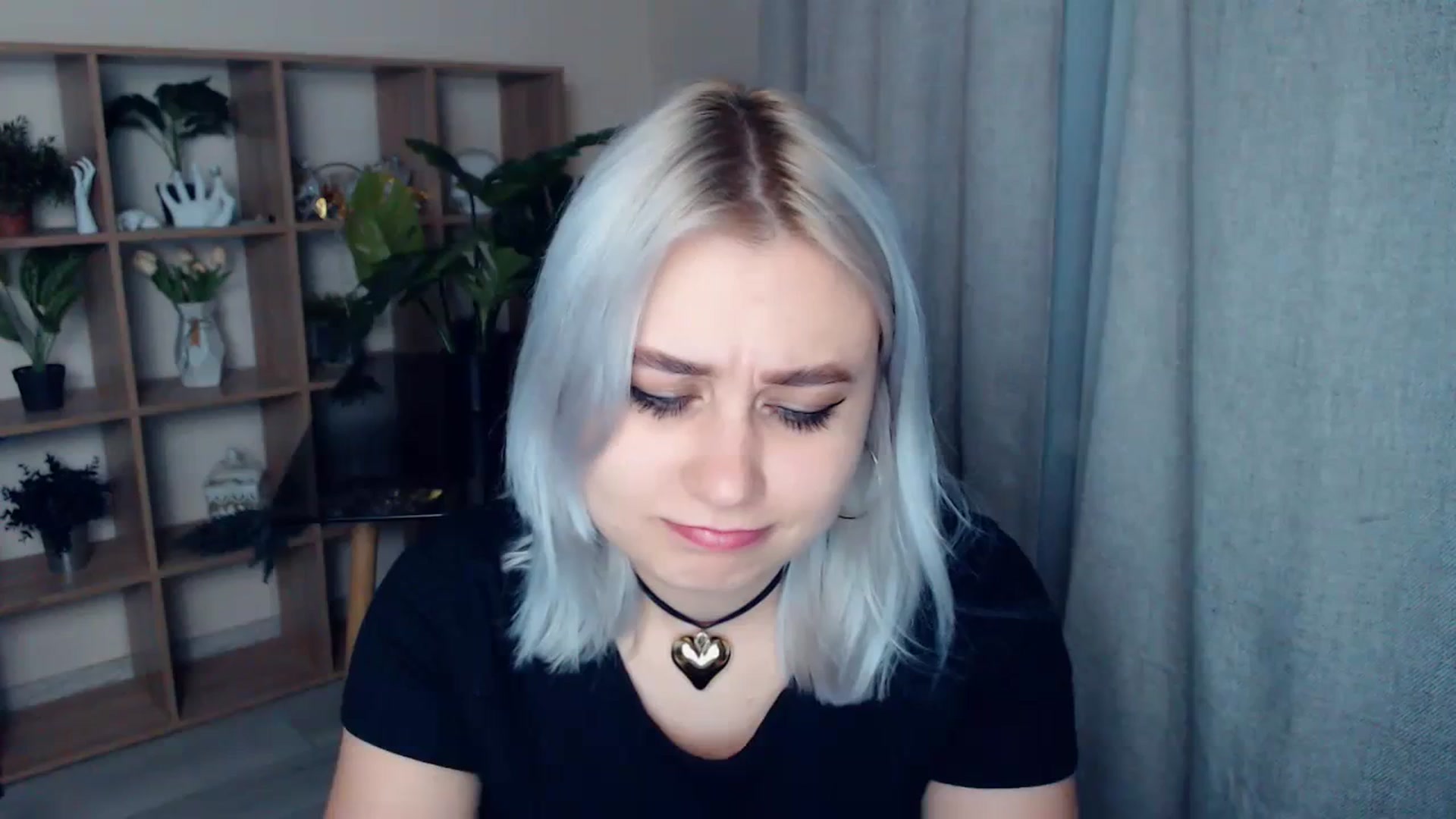 Gallery image thumbnail from Kukla_kolduna's myfreecams stream on, 01/30/2024, 18:06 image 12 of 20
