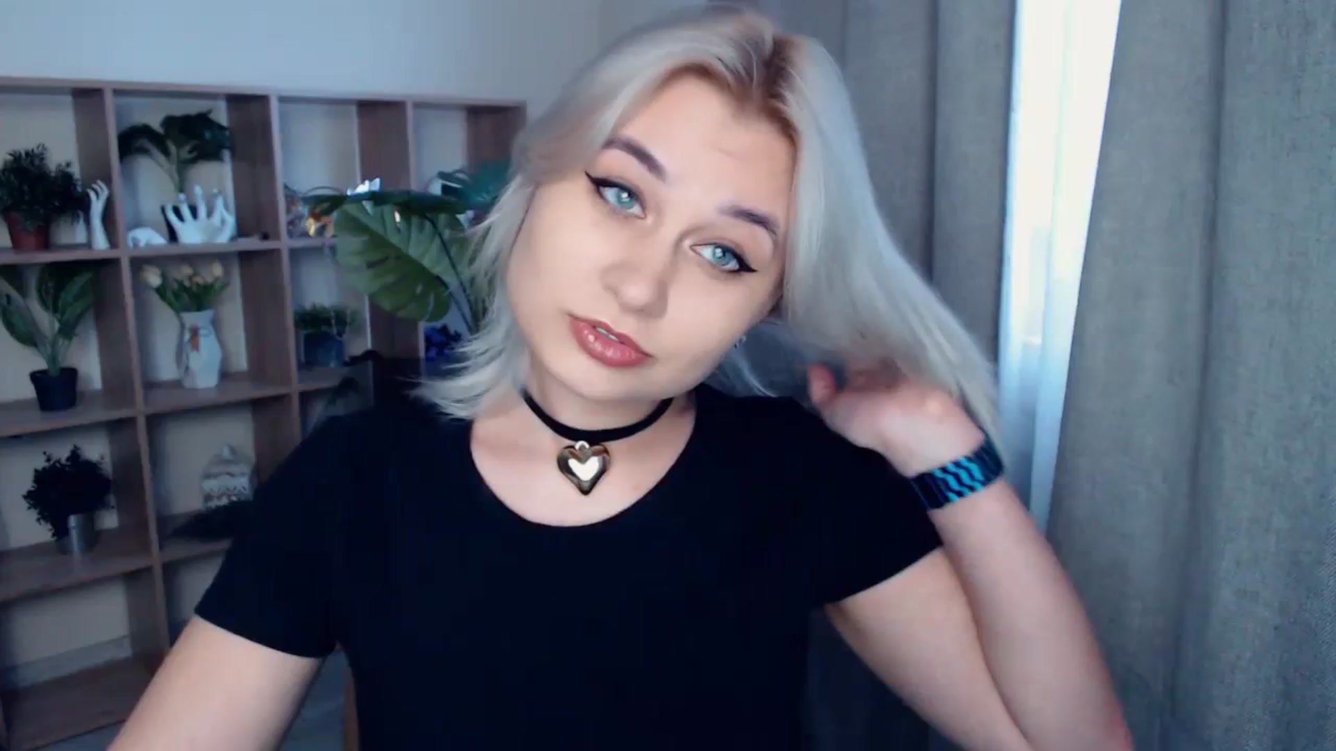 Gallery image thumbnail from Kukla_kolduna's myfreecams stream on, 02/09/2024, 14:26 image 1 of 20
