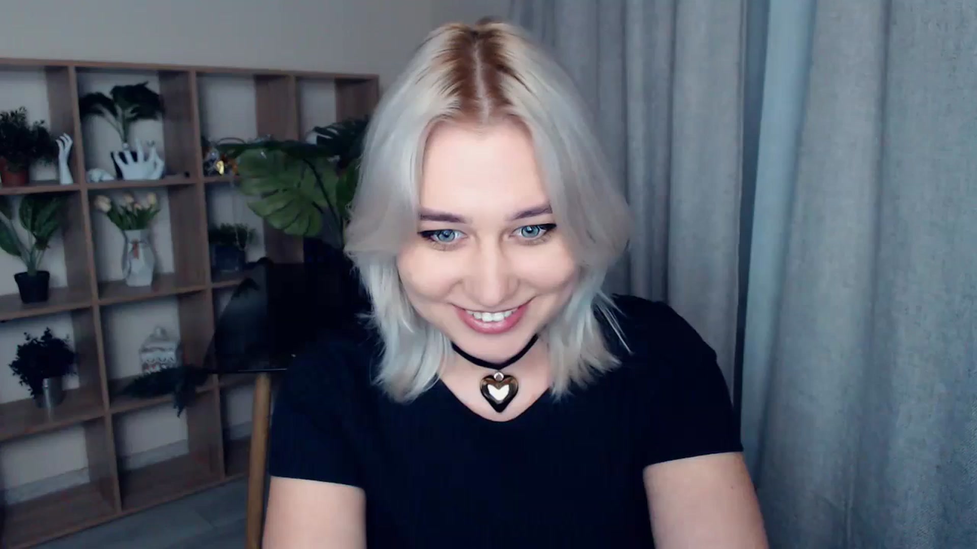 Gallery image thumbnail from Kukla_kolduna's myfreecams stream on, 02/09/2024, 16:33 image 14 of 20