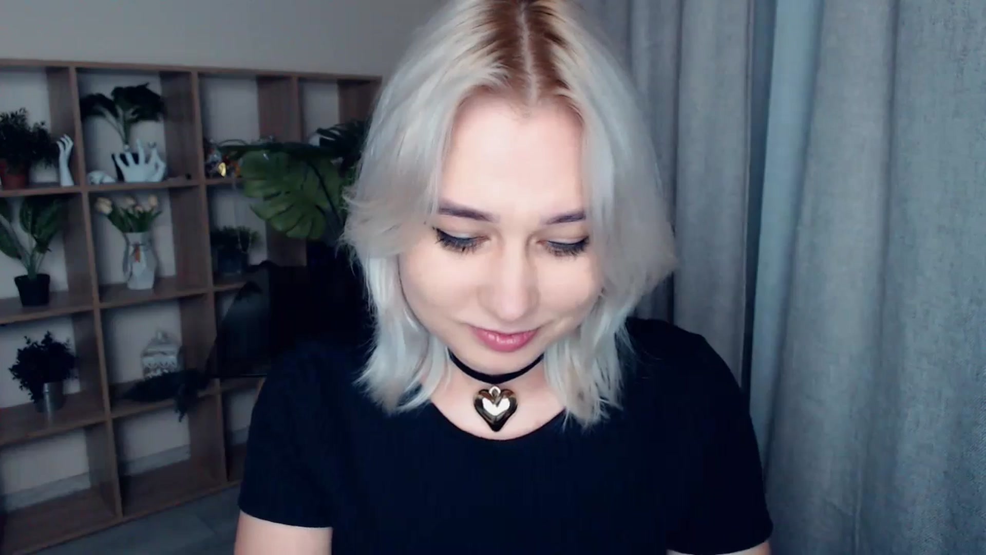 Gallery image thumbnail from Kukla_kolduna's myfreecams stream on, 02/09/2024, 16:33 image 6 of 20