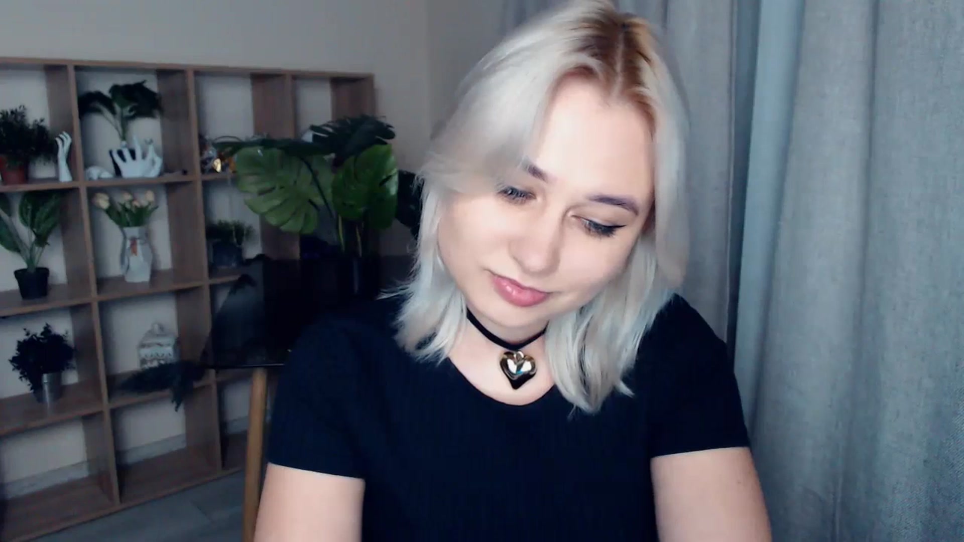 Gallery image thumbnail from Kukla_kolduna's myfreecams stream on, 02/09/2024, 16:33 image 11 of 20
