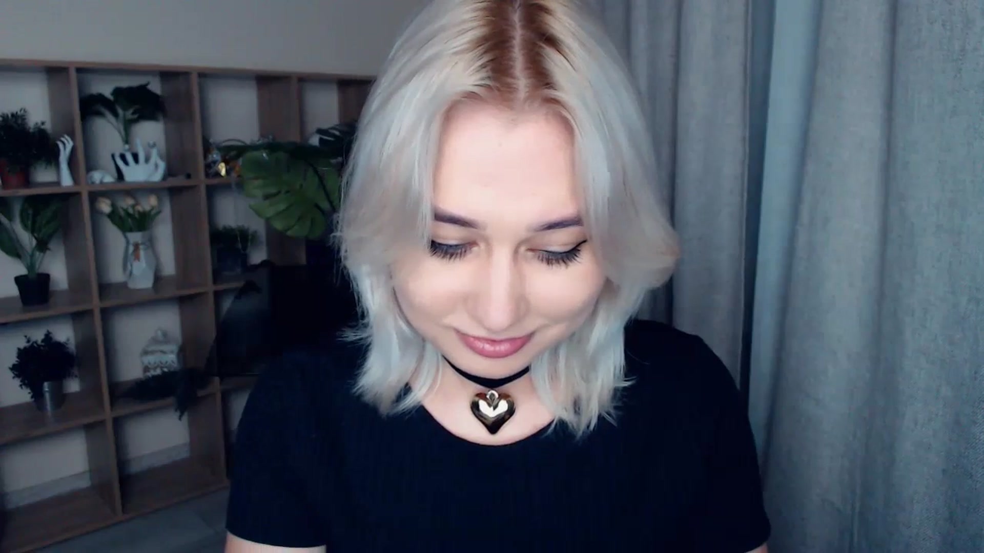 Gallery image thumbnail from Kukla_kolduna's myfreecams stream on, 02/09/2024, 16:33 image 3 of 20