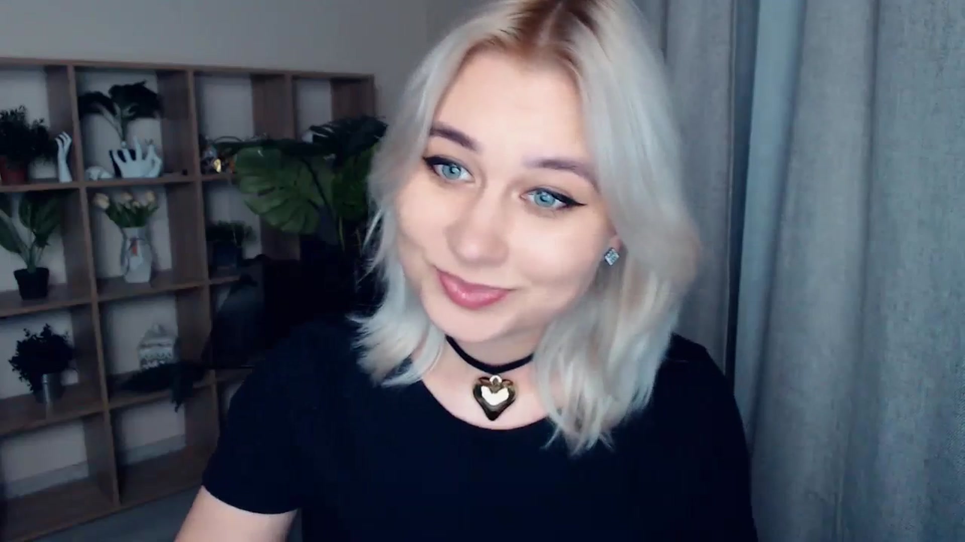 Gallery image thumbnail from Kukla_kolduna's myfreecams stream on, 02/09/2024, 16:33 image 4 of 20