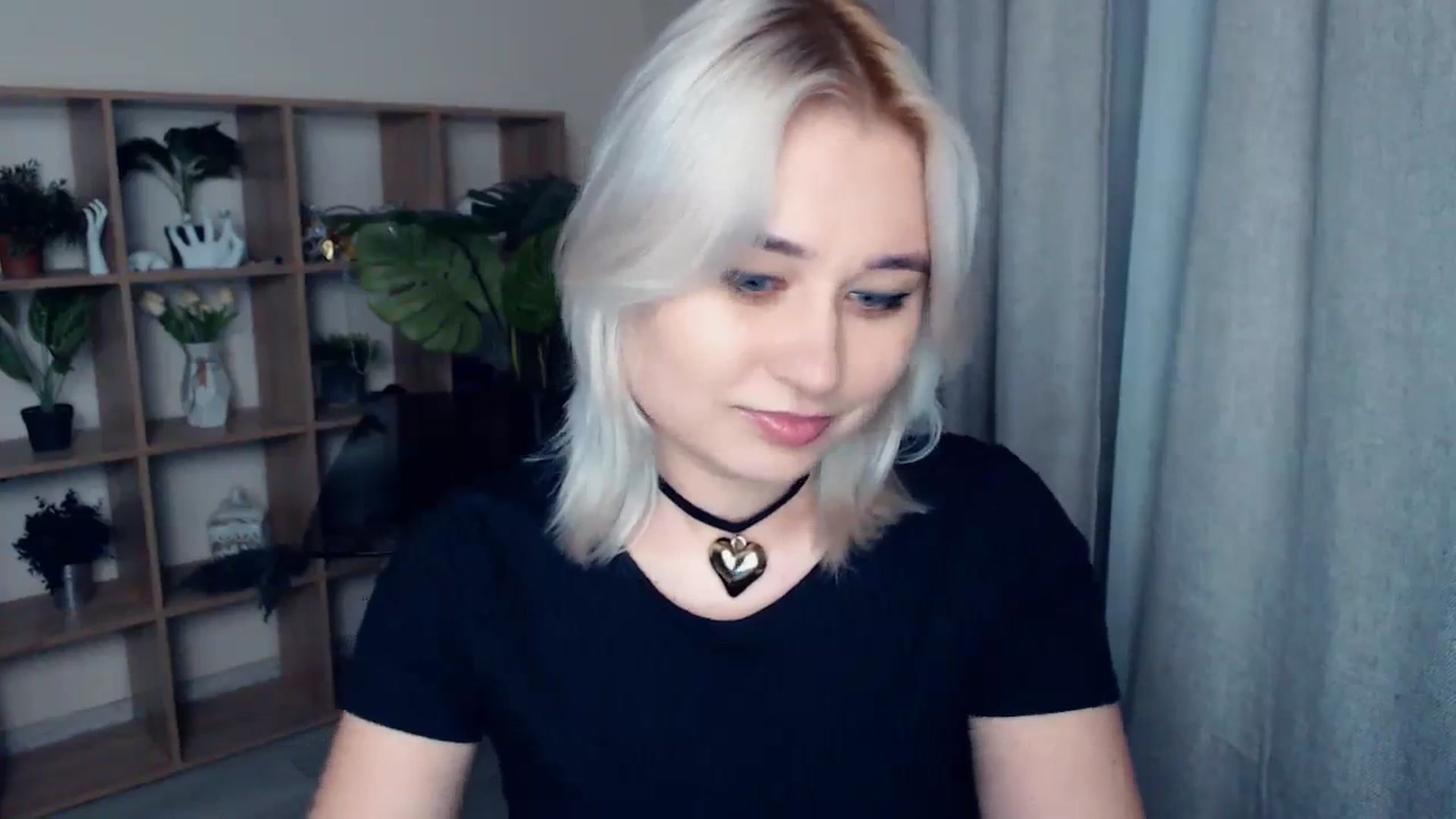 Gallery image thumbnail from Kukla_kolduna's myfreecams stream on, 02/09/2024, 16:33 image 13 of 20