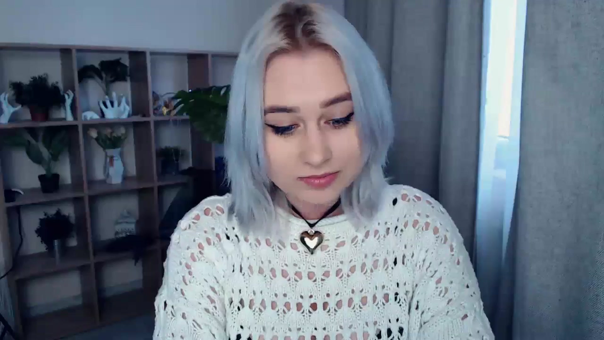 Gallery image thumbnail from Kukla_kolduna's myfreecams stream on, 02/10/2024, 14:37 image 7 of 20
