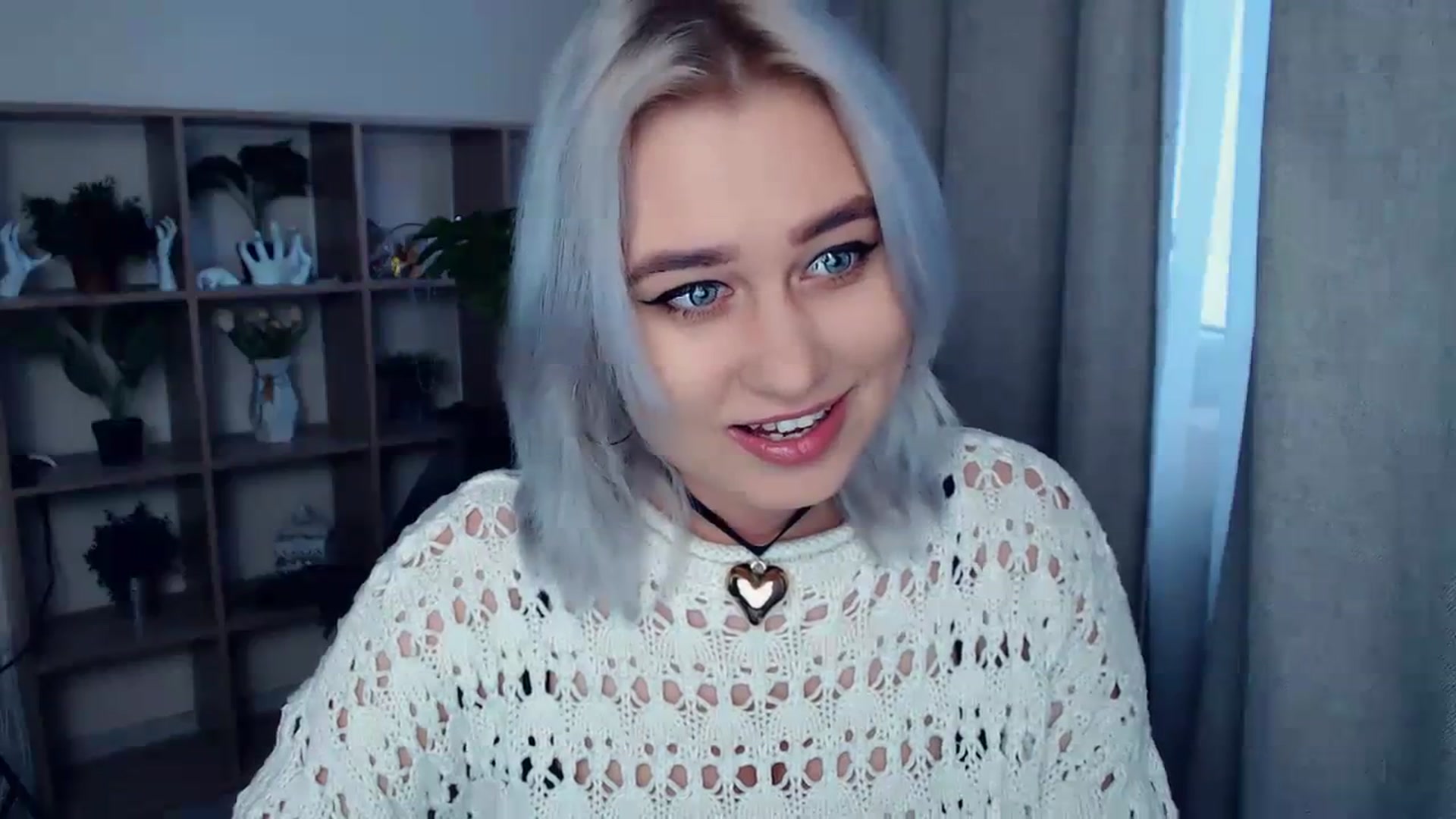 Gallery image thumbnail from Kukla_kolduna's myfreecams stream on, 02/10/2024, 14:37 image 17 of 20
