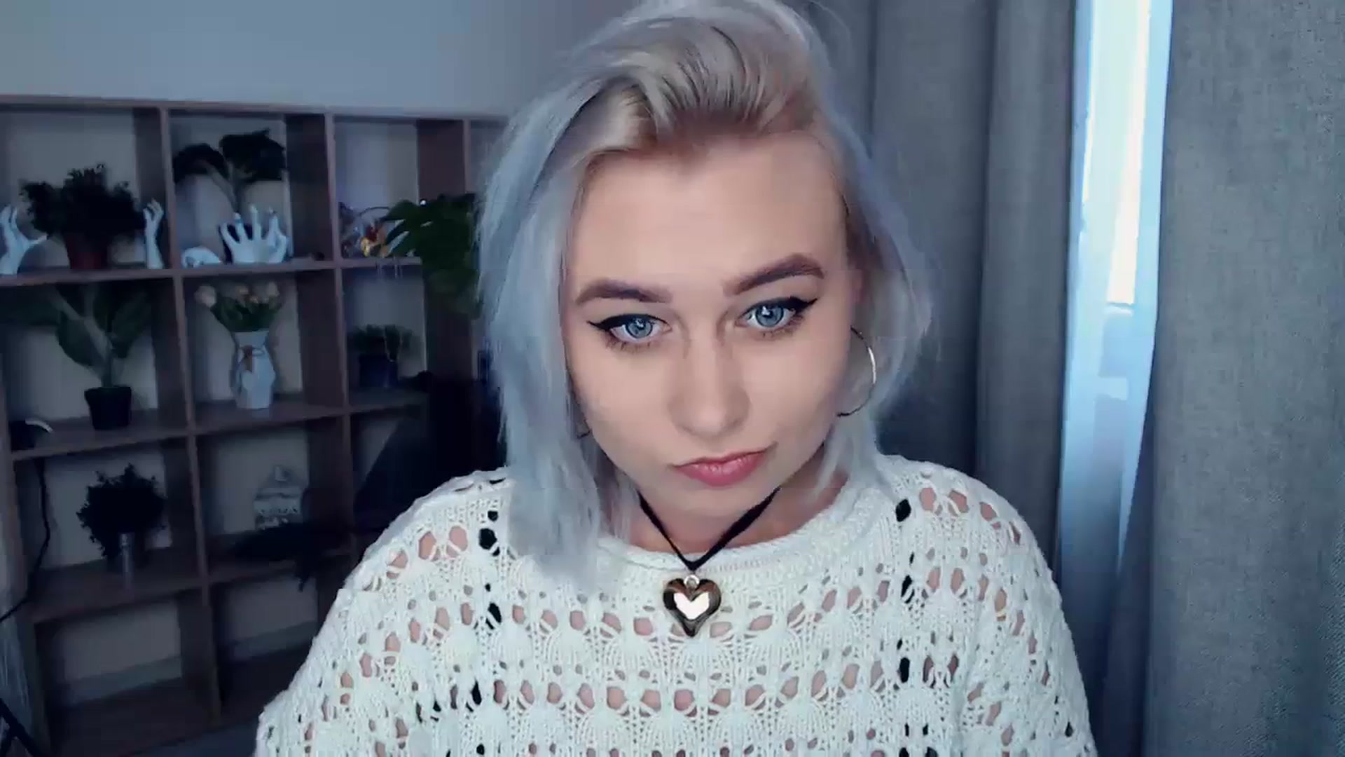 Gallery image thumbnail from Kukla_kolduna's myfreecams stream on, 02/10/2024, 14:37 image 12 of 20