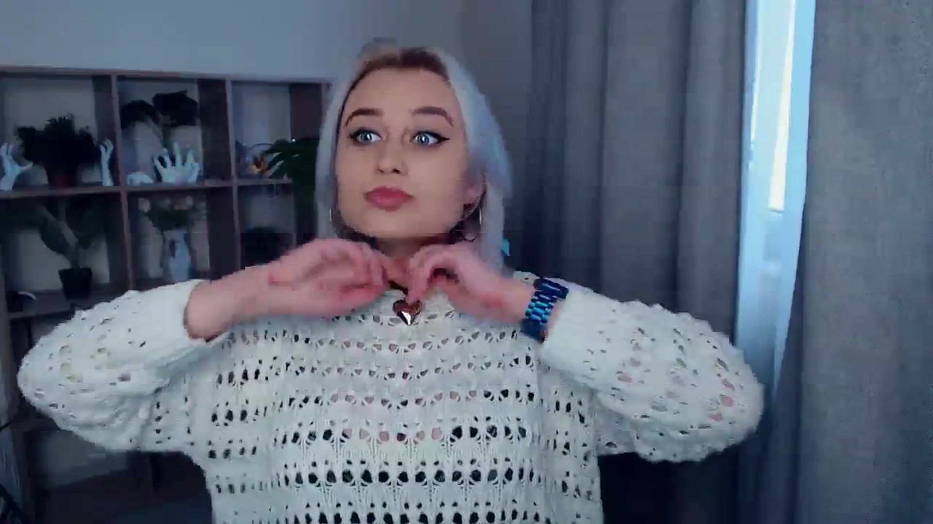 Gallery image thumbnail from Kukla_kolduna's myfreecams stream on, 02/10/2024, 14:37 image 15 of 20