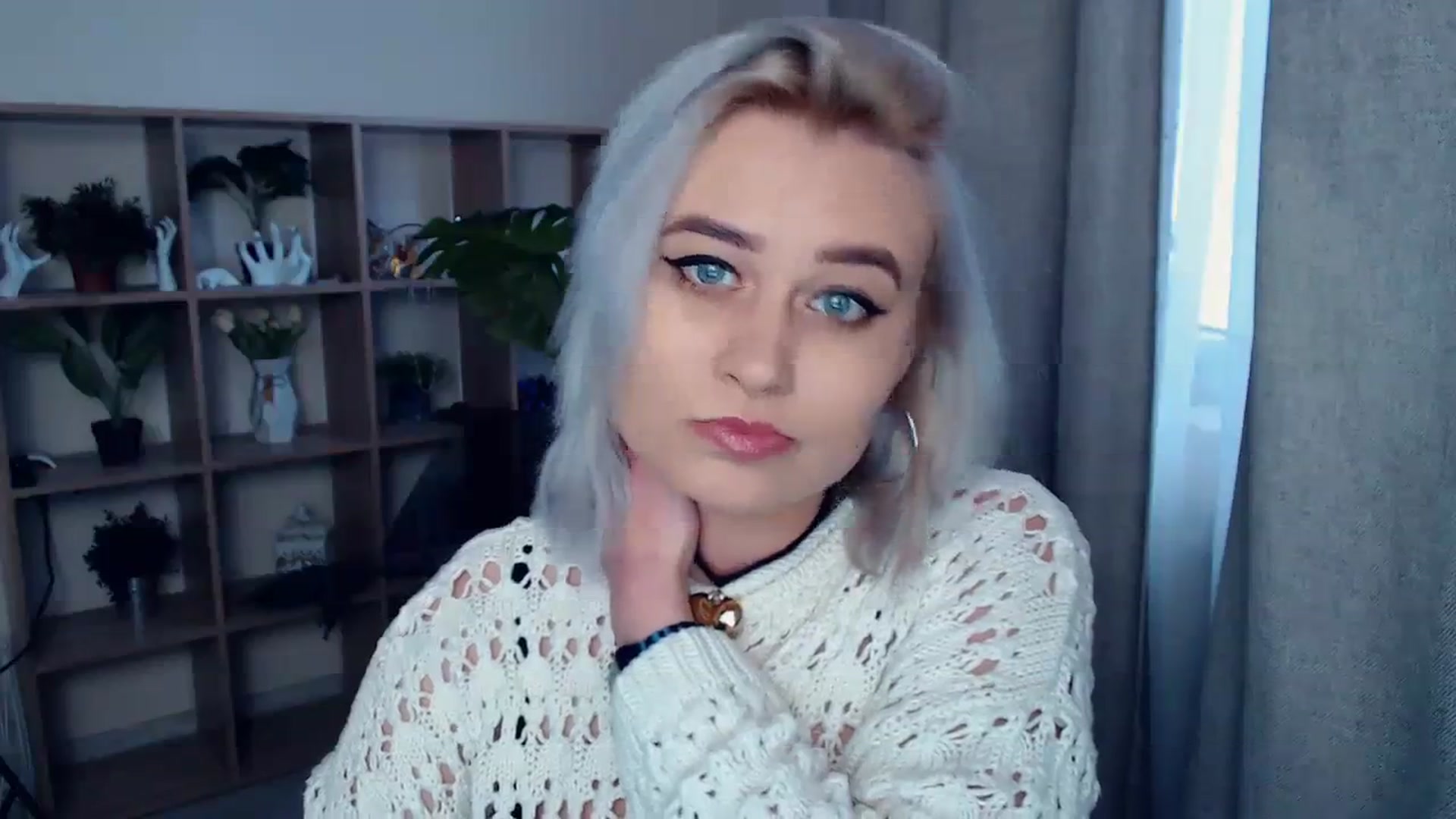 Gallery image thumbnail from Kukla_kolduna's myfreecams stream on, 02/10/2024, 14:37 image 13 of 20