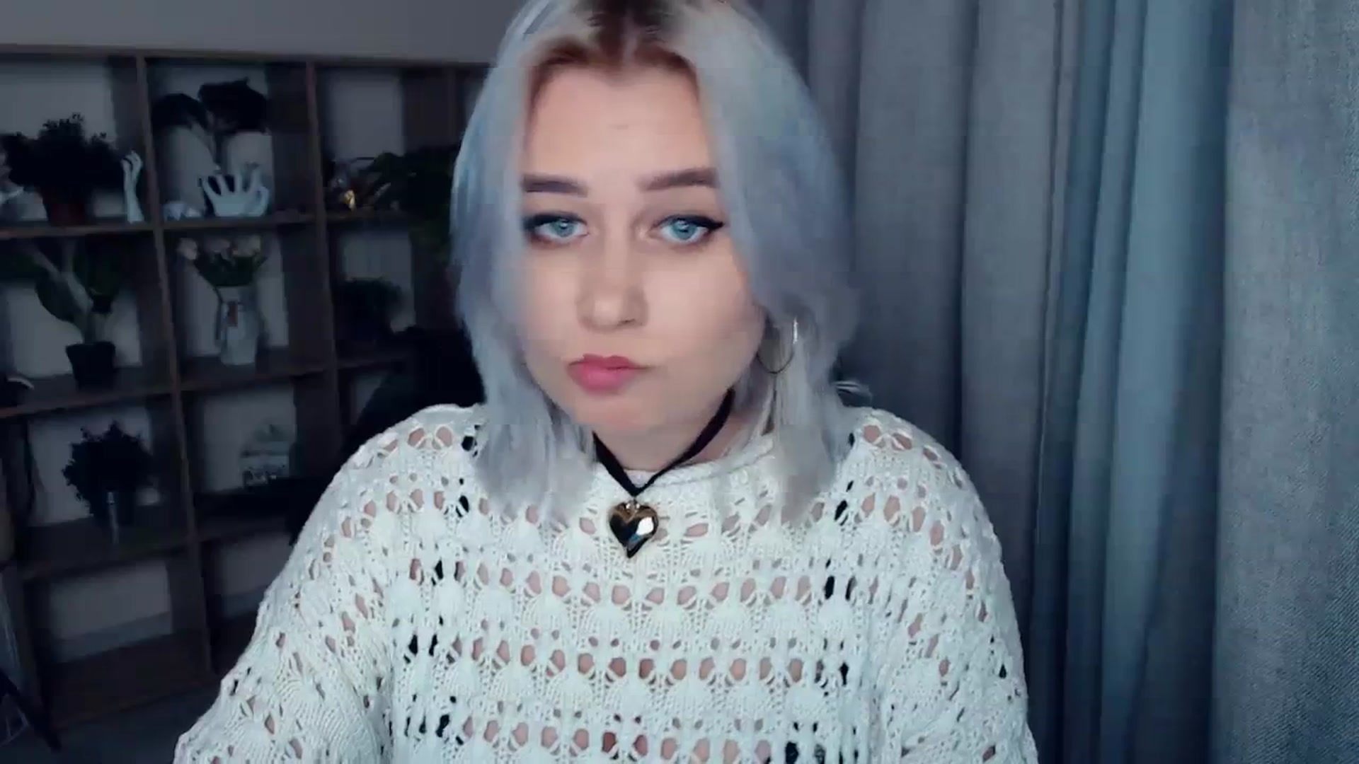 Gallery image thumbnail from Kukla_kolduna's myfreecams stream on, 02/10/2024, 19:03 image 5 of 20