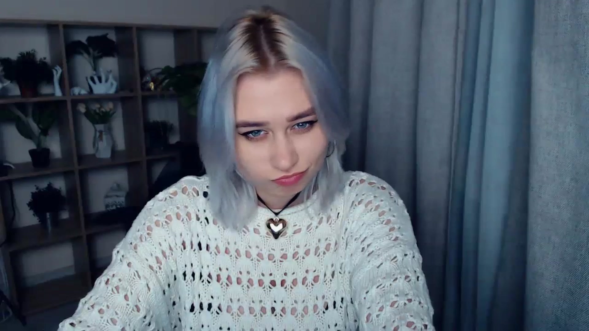 Gallery image thumbnail from Kukla_kolduna's myfreecams stream on, 02/10/2024, 19:03 image 7 of 20