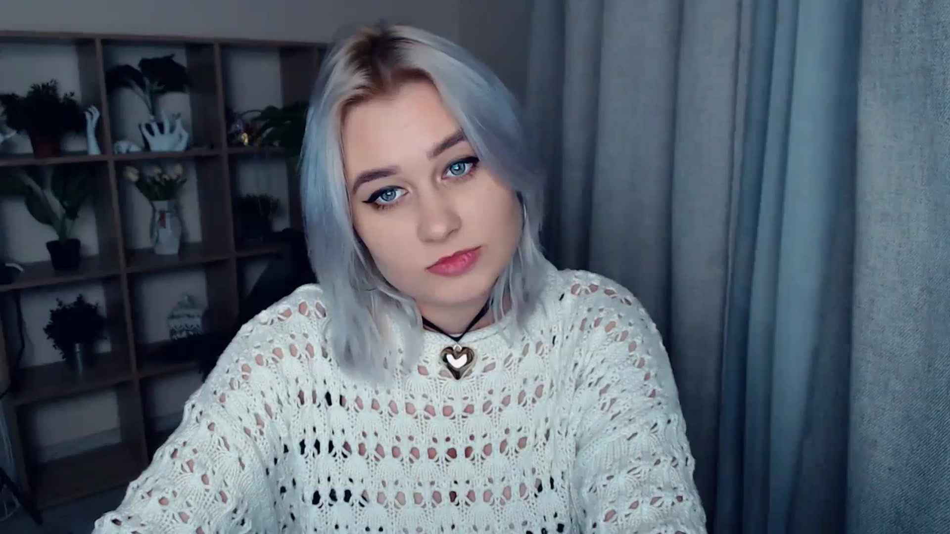 Gallery image thumbnail from Kukla_kolduna's myfreecams stream on, 02/10/2024, 19:03 image 6 of 20