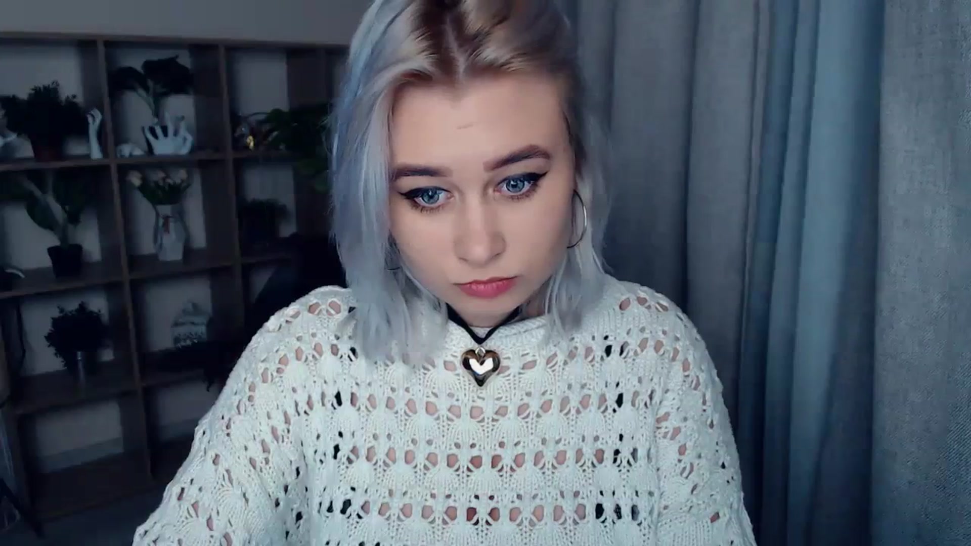 Gallery image thumbnail from Kukla_kolduna's myfreecams stream on, 02/10/2024, 19:03 image 4 of 20