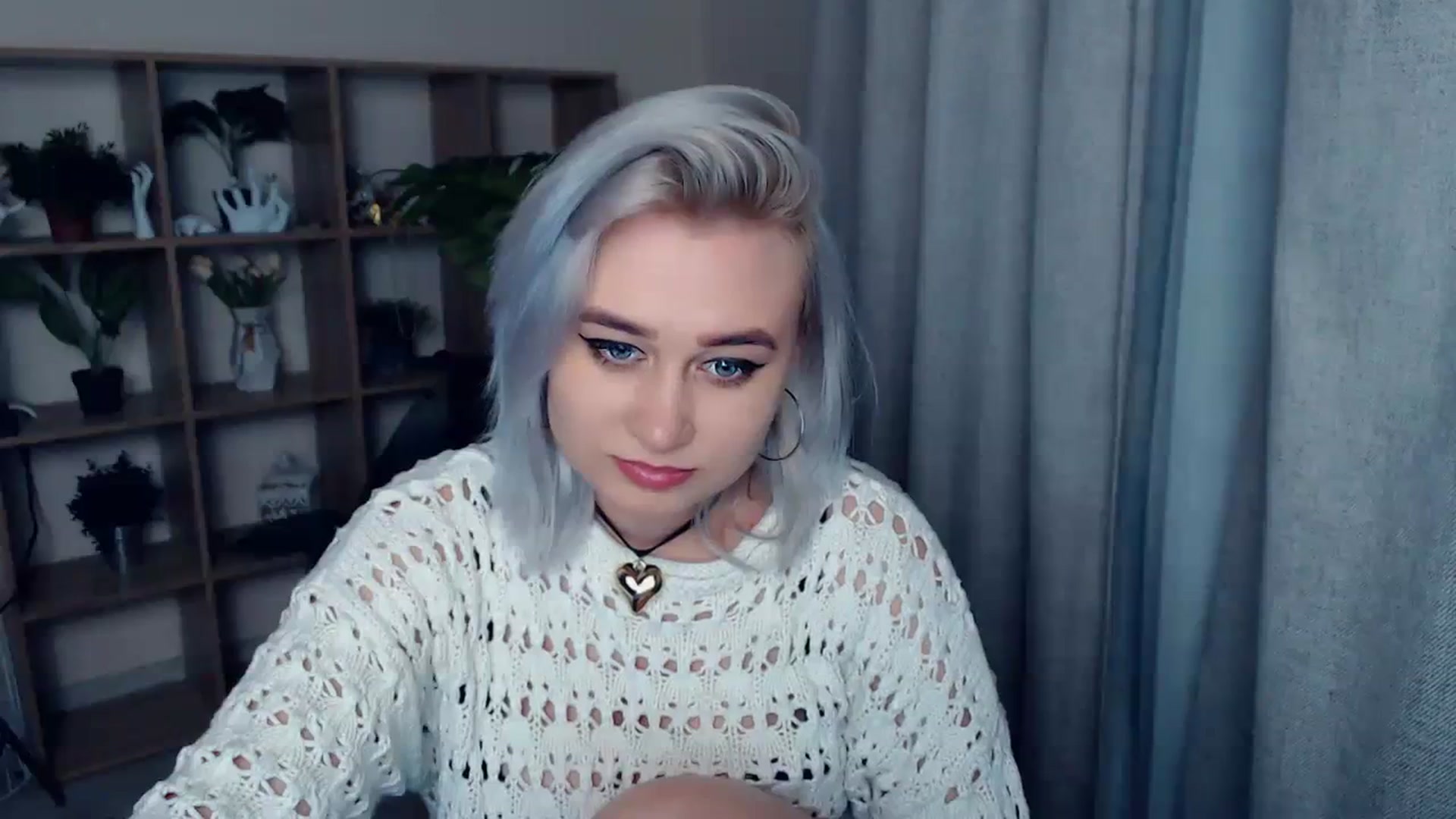 Gallery image thumbnail from Kukla_kolduna's myfreecams stream on, 02/10/2024, 19:03 image 14 of 20