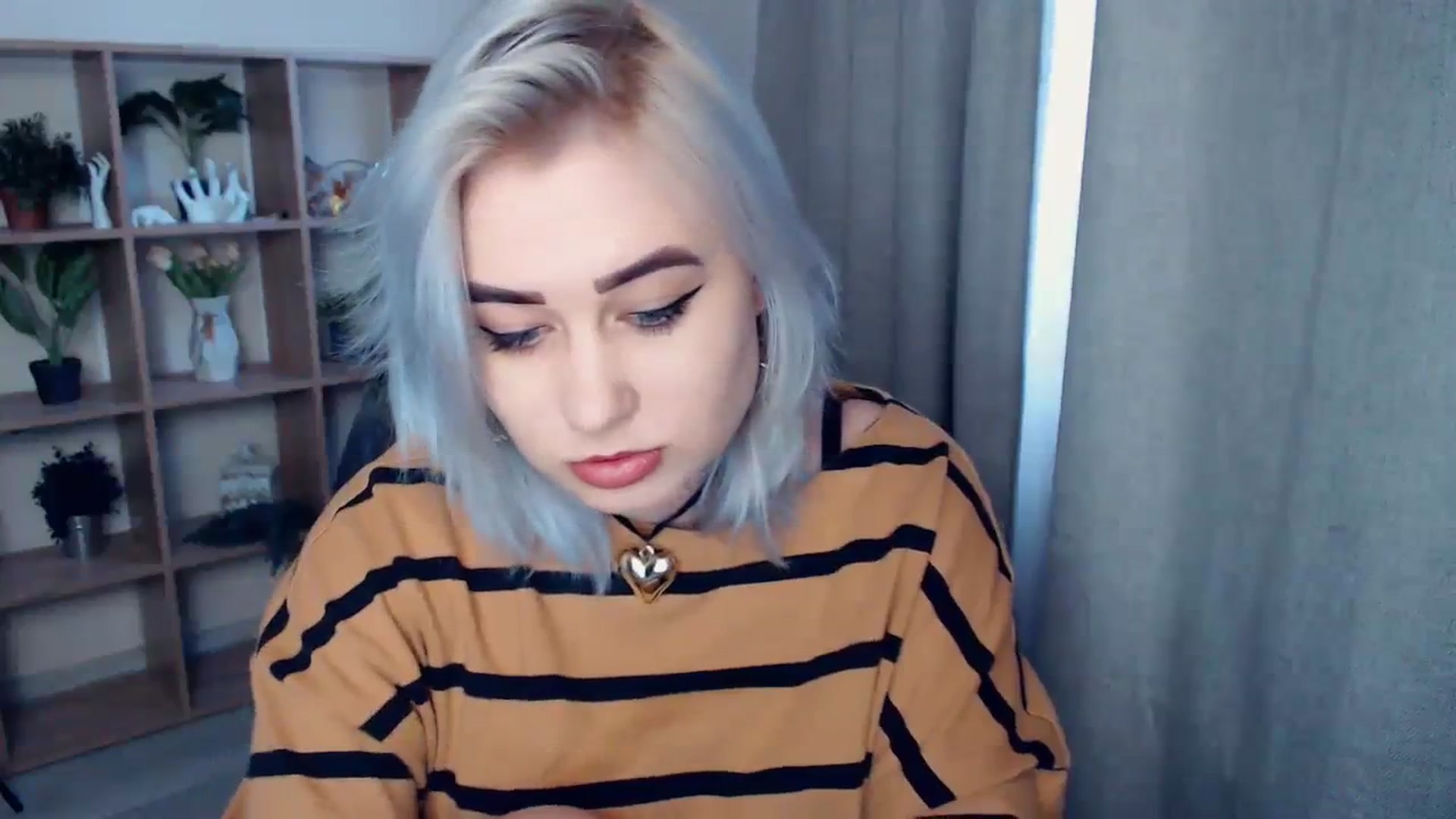 Gallery image thumbnail from Kukla_kolduna's myfreecams stream on, 02/11/2024, 14:27 image 19 of 20