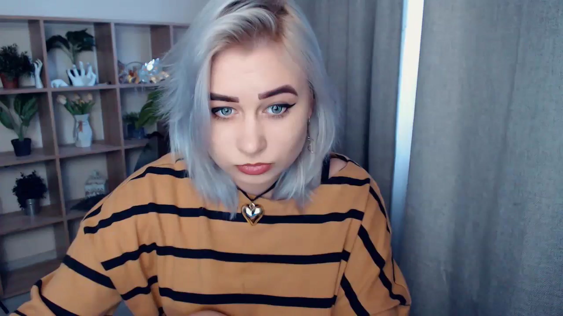 Gallery image thumbnail from Kukla_kolduna's myfreecams stream on, 02/11/2024, 14:27 image 18 of 20