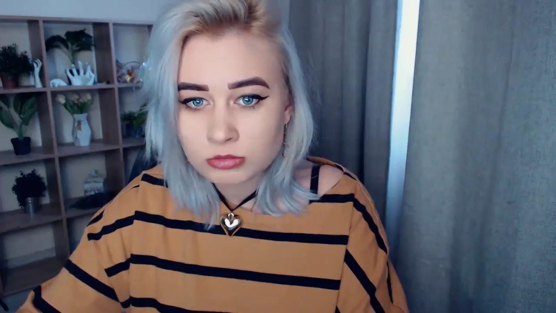 Gallery image thumbnail from Kukla_kolduna's myfreecams stream on, 02/11/2024, 14:27 image 16 of 20
