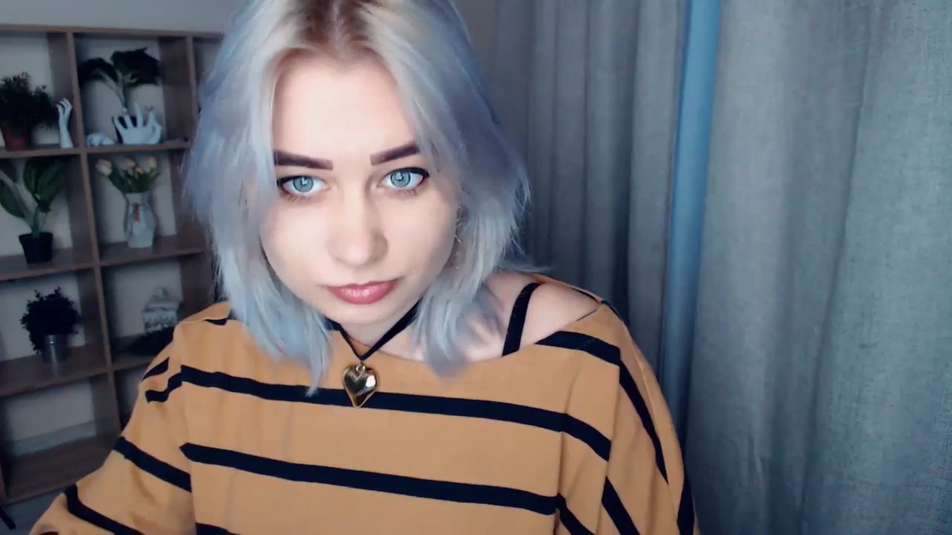 Gallery image thumbnail from Kukla_kolduna's myfreecams stream on, 02/11/2024, 15:41 image 13 of 20