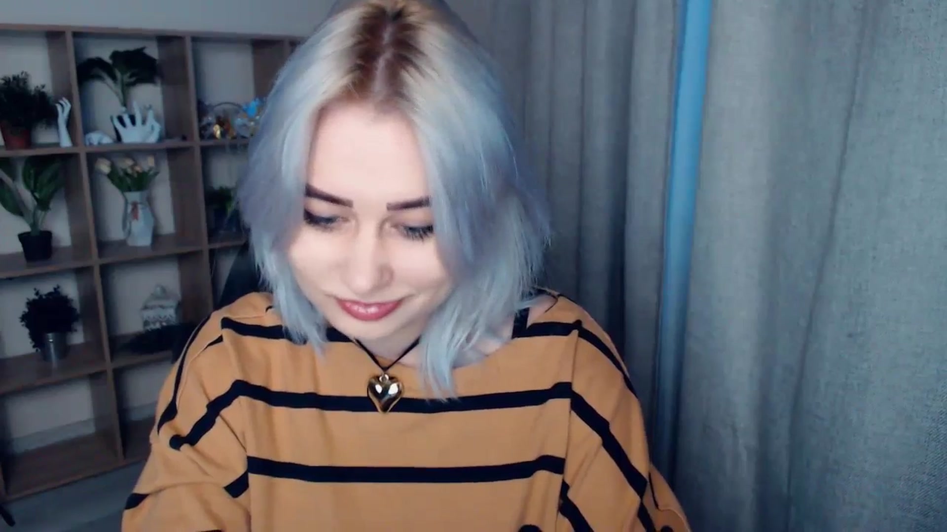 Gallery image thumbnail from Kukla_kolduna's myfreecams stream on, 02/11/2024, 15:41 image 10 of 20