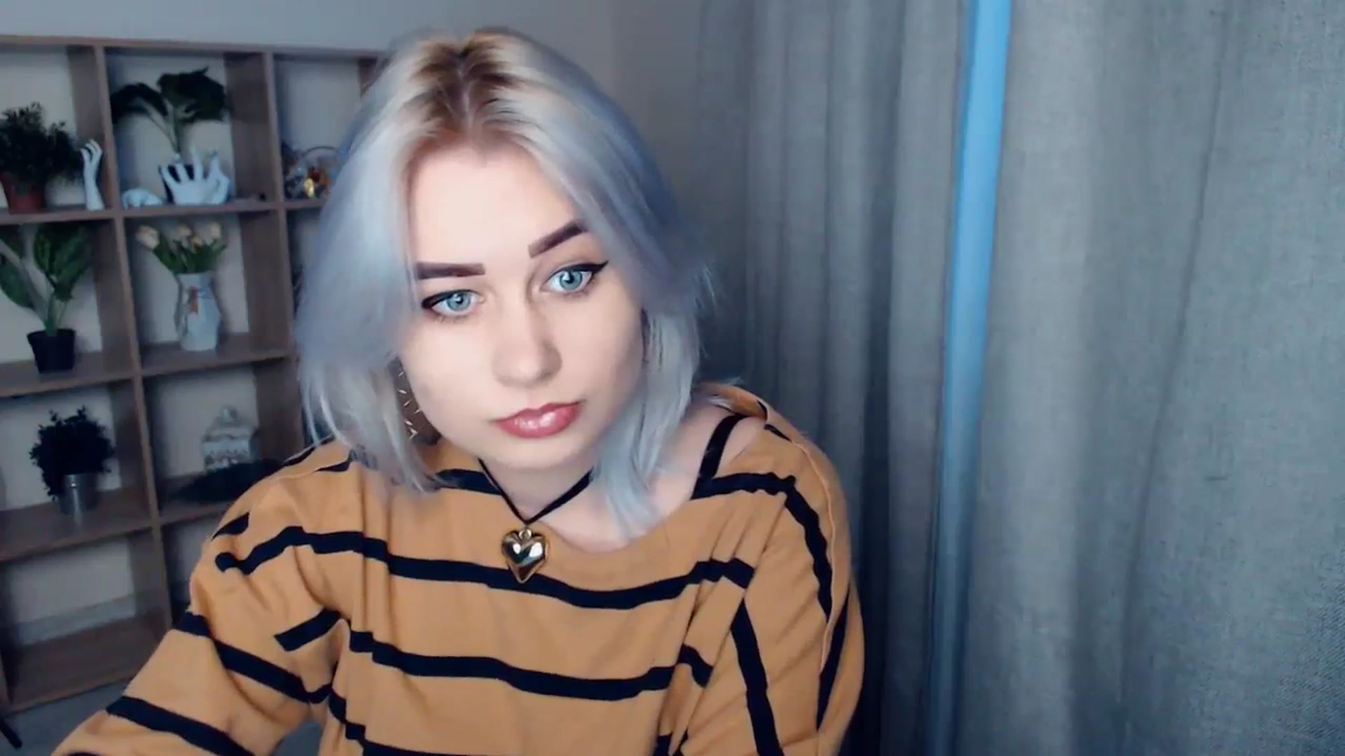 Gallery image thumbnail from Kukla_kolduna's myfreecams stream on, 02/11/2024, 15:41 image 8 of 20