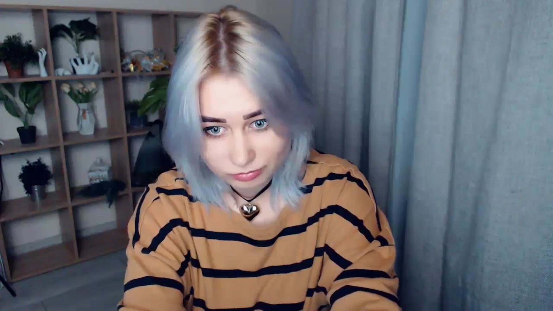 Gallery image thumbnail from Kukla_kolduna's myfreecams stream on, 02/11/2024, 18:07 image 10 of 20