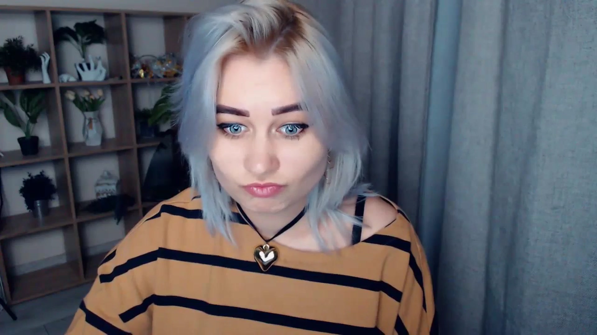 Gallery image thumbnail from Kukla_kolduna's myfreecams stream on, 02/11/2024, 18:07 image 8 of 20