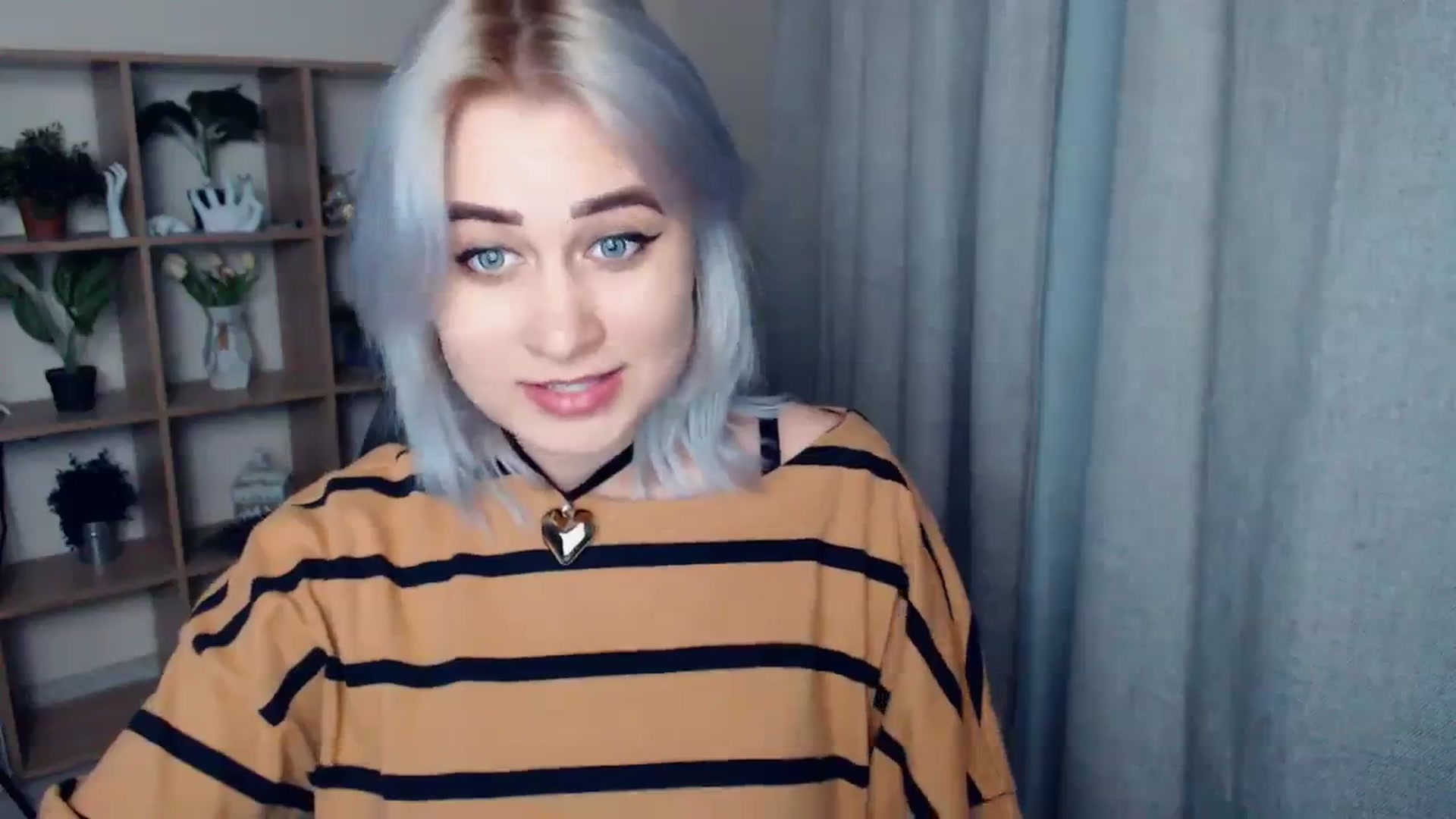 Gallery image thumbnail from Kukla_kolduna's myfreecams stream on, 02/11/2024, 18:07 image 12 of 20