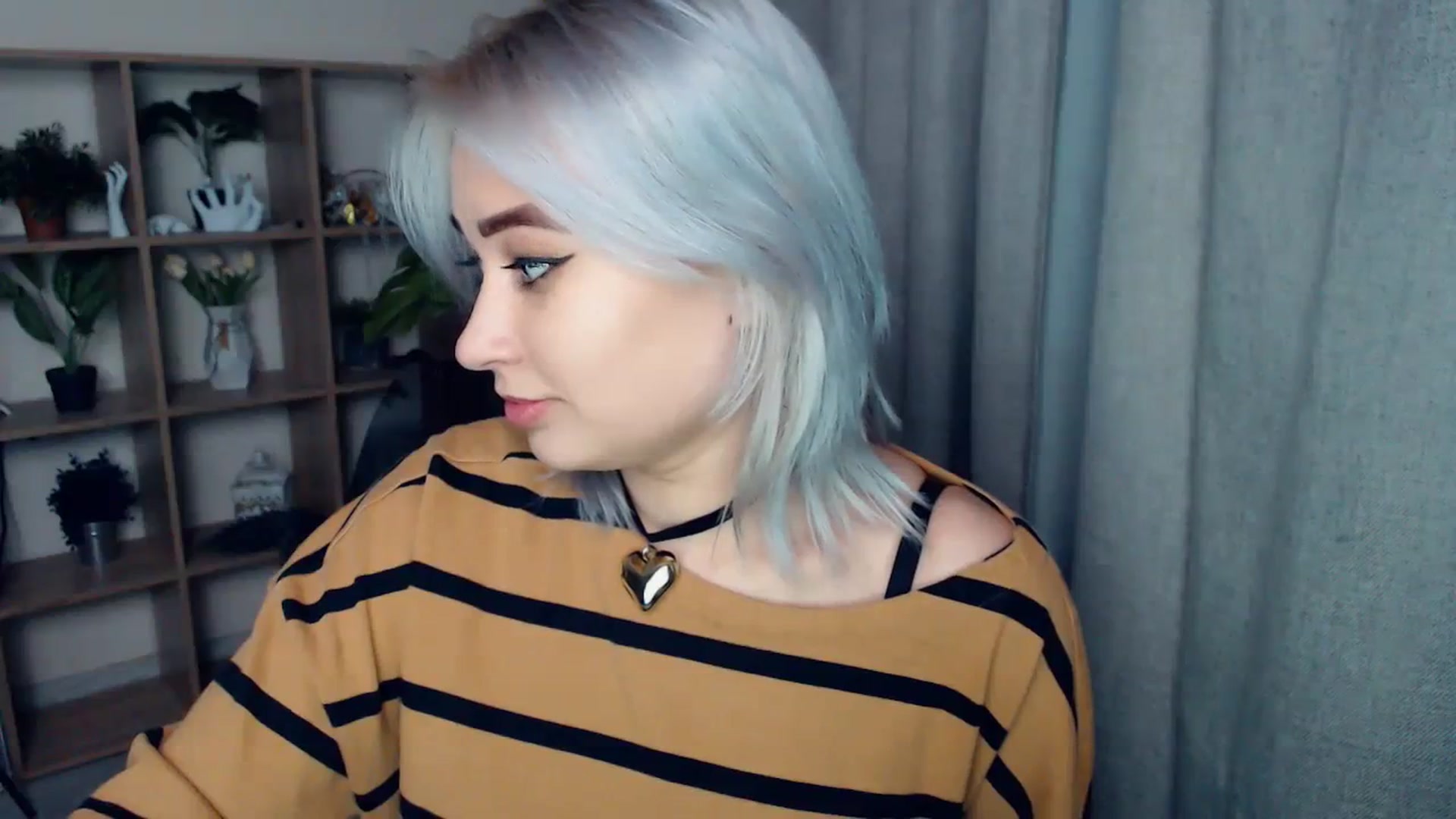Gallery image thumbnail from Kukla_kolduna's myfreecams stream on, 02/11/2024, 18:07 image 19 of 20