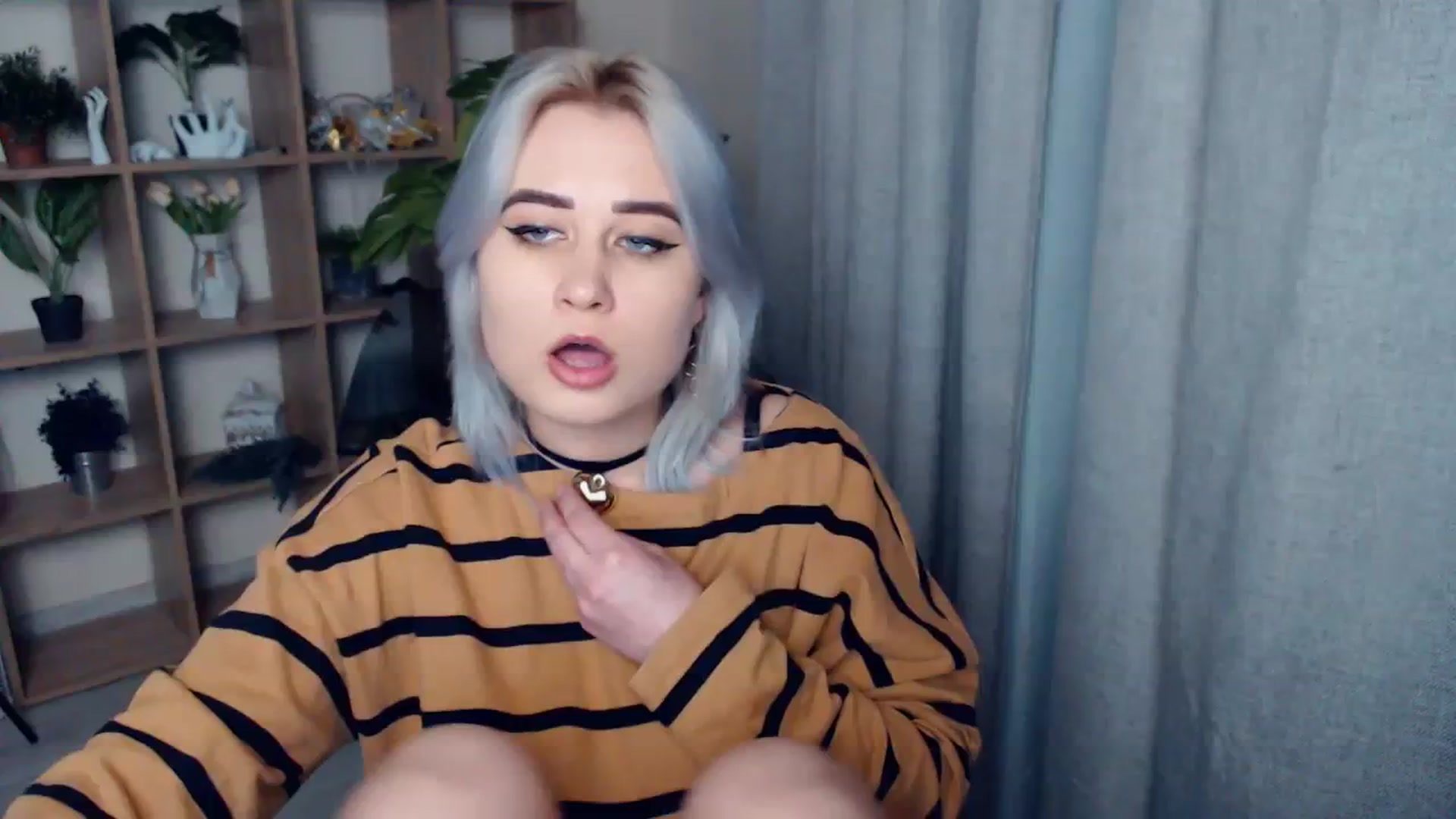 Gallery image thumbnail from Kukla_kolduna's myfreecams stream on, 02/11/2024, 18:07 image 1 of 20