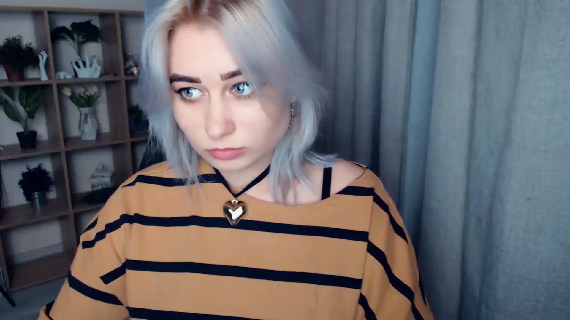 Gallery image thumbnail from Kukla_kolduna's myfreecams stream on, 02/11/2024, 18:07 image 6 of 20