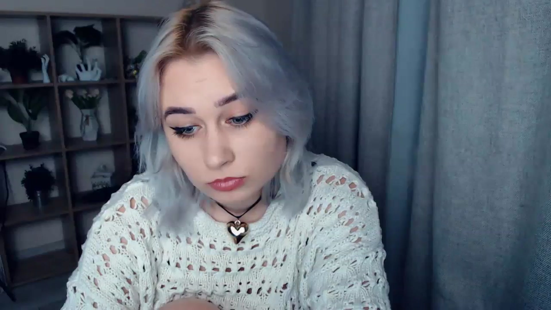 Gallery image thumbnail from Kukla_kolduna's myfreecams stream on, 02/12/2024, 16:26 image 14 of 20