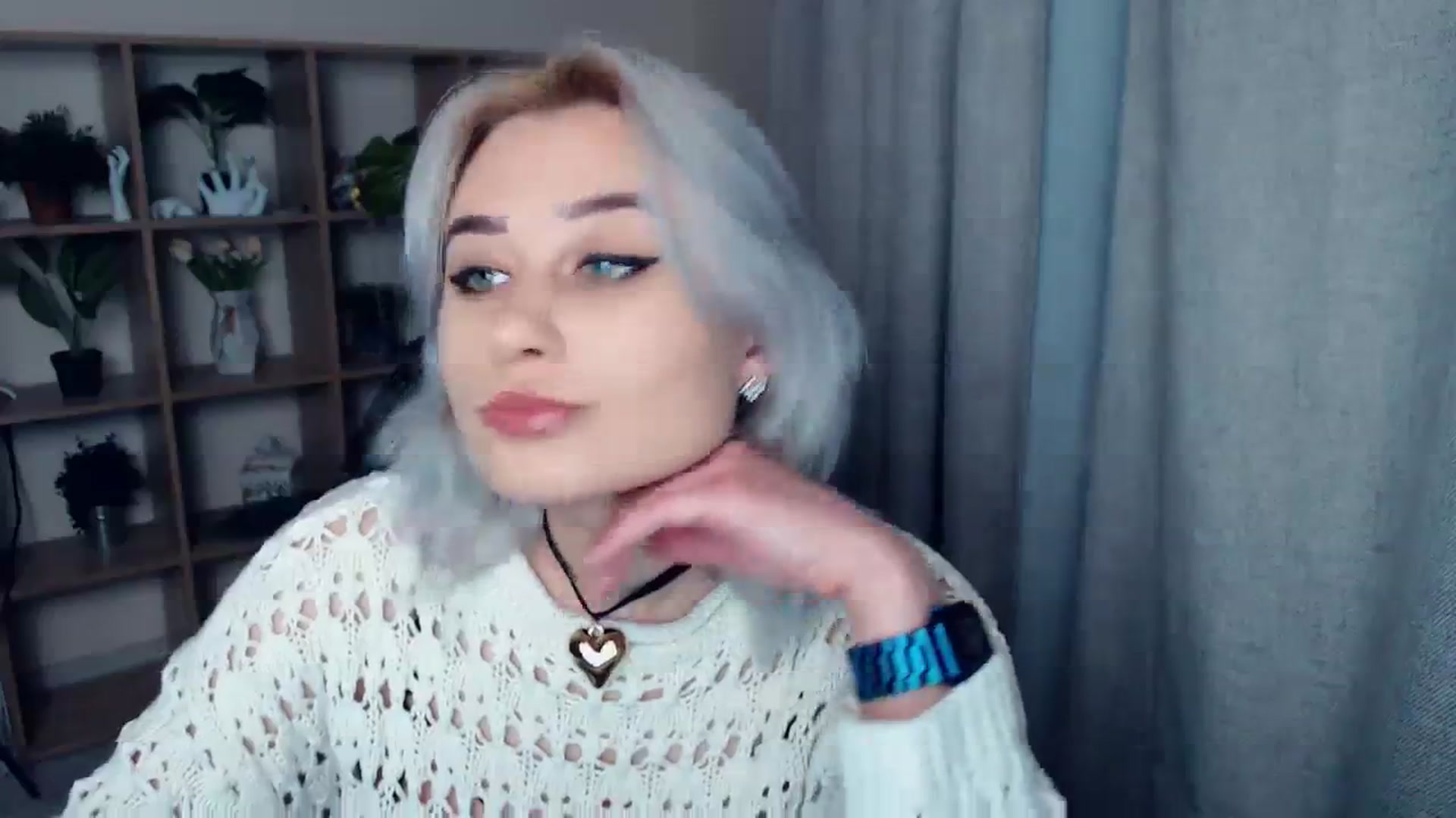Gallery image thumbnail from Kukla_kolduna's myfreecams stream on, 02/12/2024, 16:26 image 6 of 20