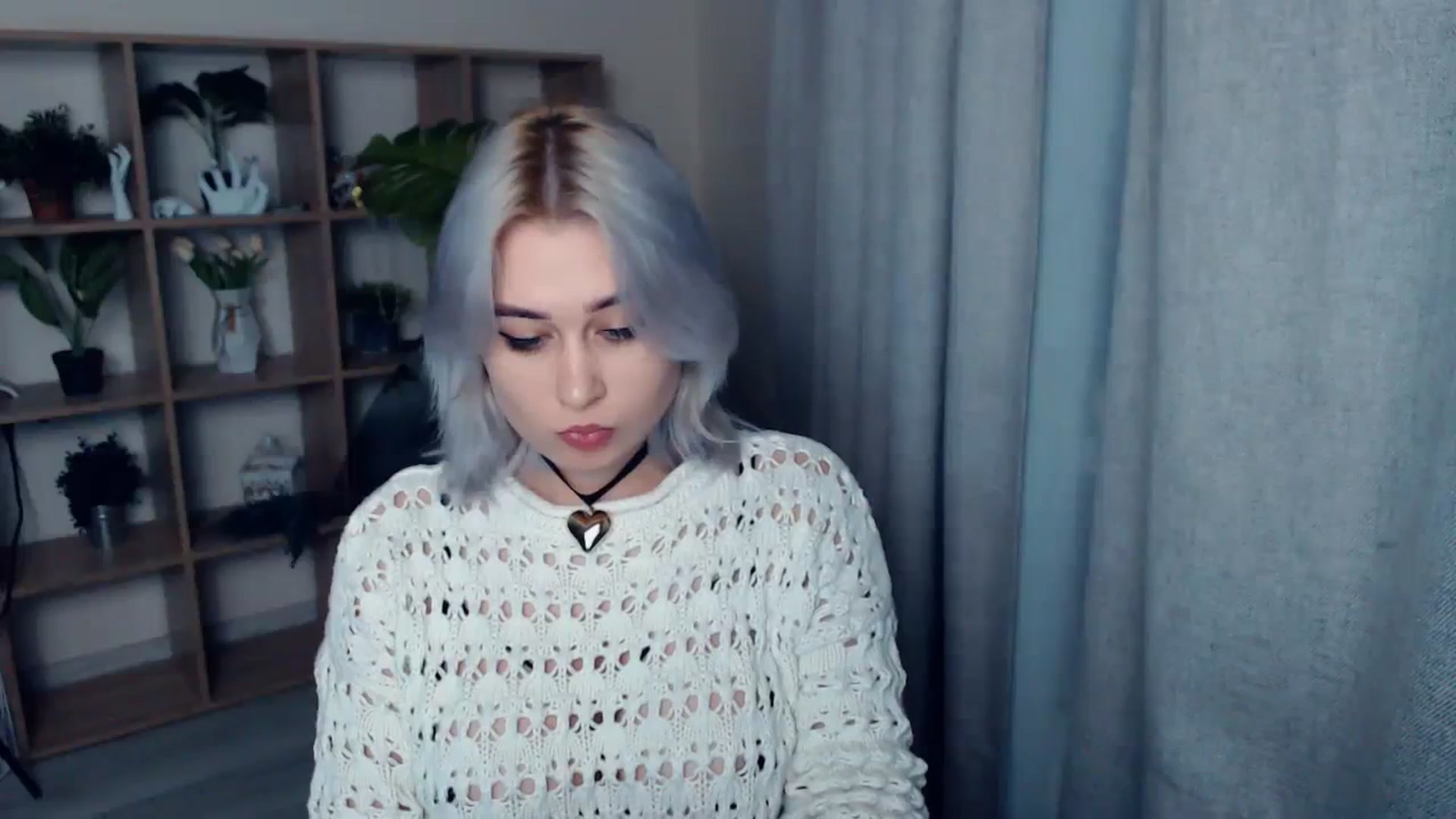 Gallery image thumbnail from Kukla_kolduna's myfreecams stream on, 02/12/2024, 16:26 image 13 of 20