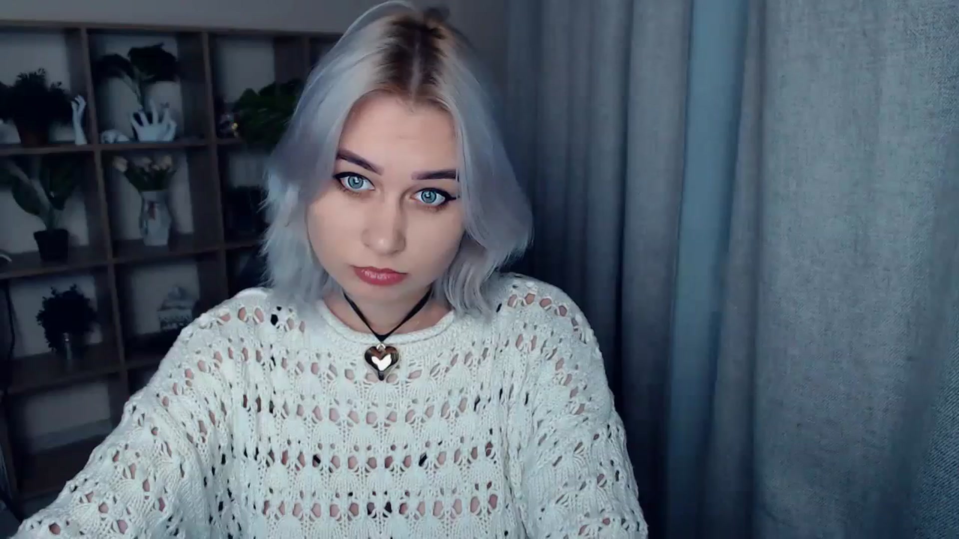 Gallery image thumbnail from Kukla_kolduna's myfreecams stream on, 02/12/2024, 16:26 image 11 of 20
