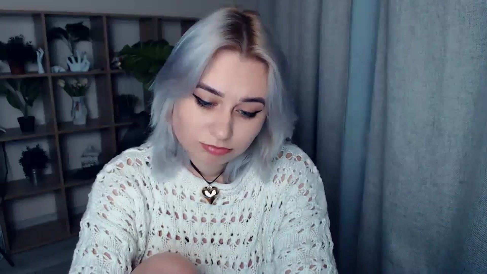 Gallery image thumbnail from Kukla_kolduna's myfreecams stream on, 02/12/2024, 16:26 image 18 of 20