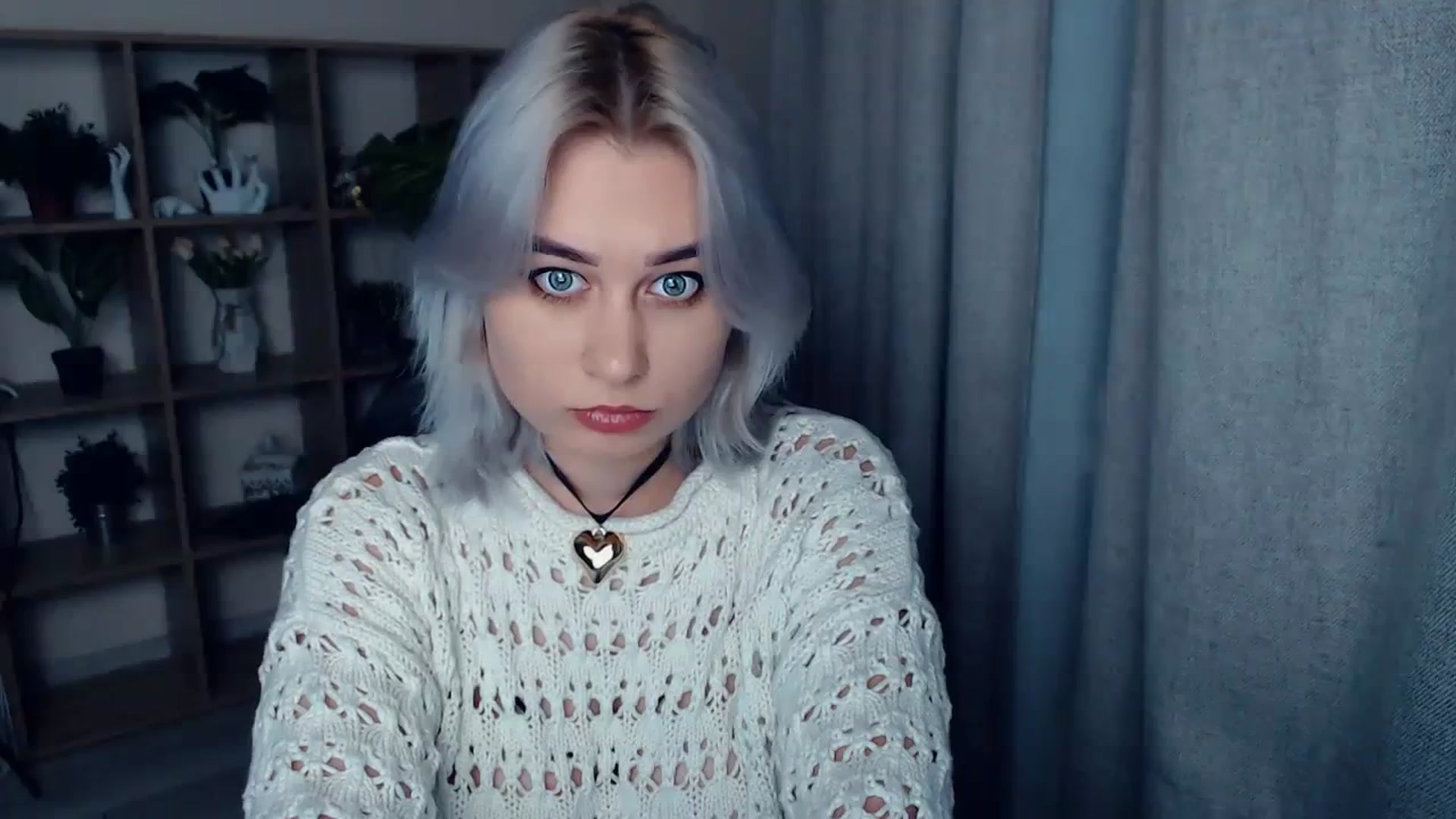 Gallery image thumbnail from Kukla_kolduna's myfreecams stream on, 02/12/2024, 16:26 image 12 of 20