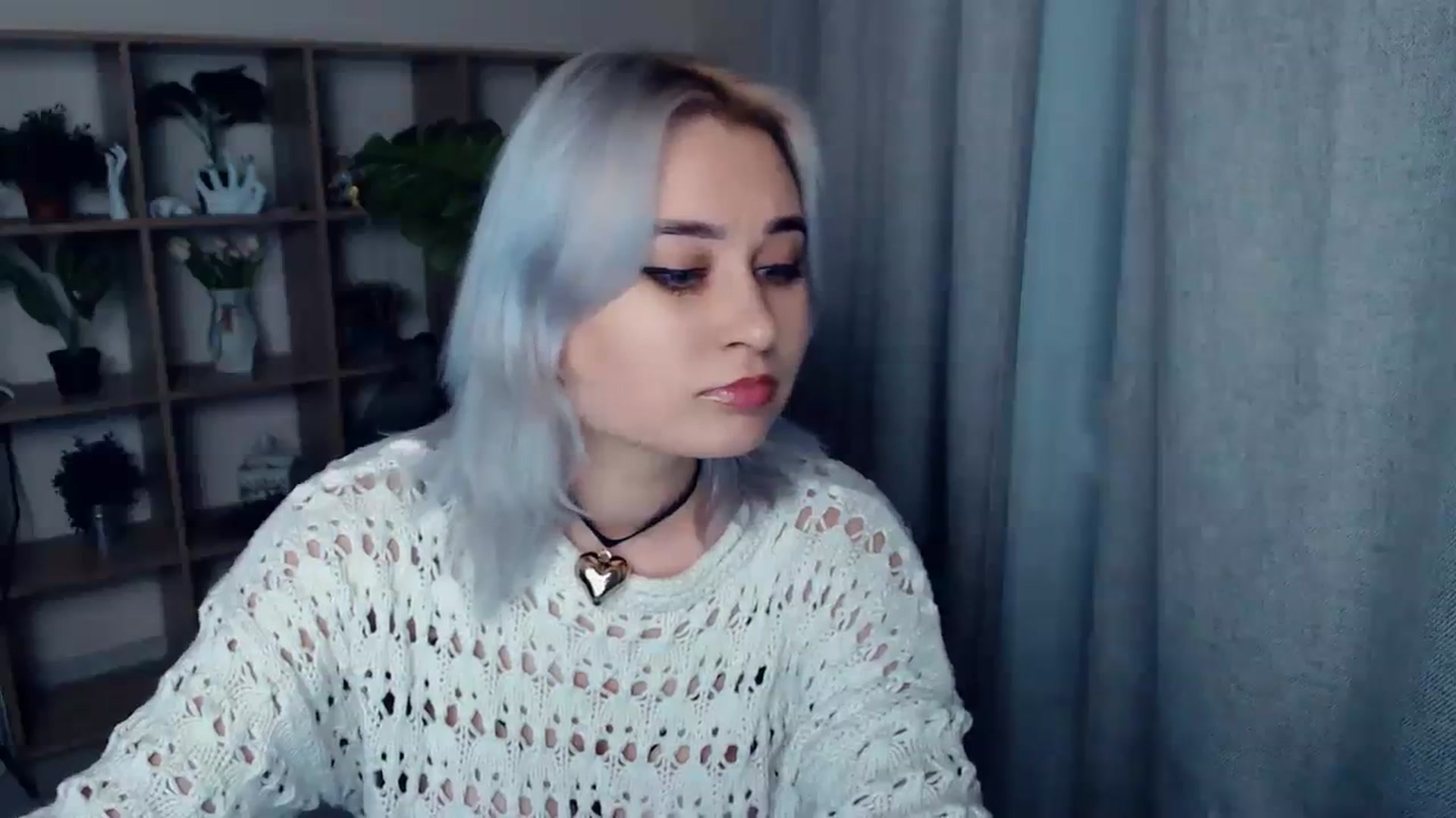 Gallery image thumbnail from Kukla_kolduna's myfreecams stream on, 02/12/2024, 17:12 image 13 of 20