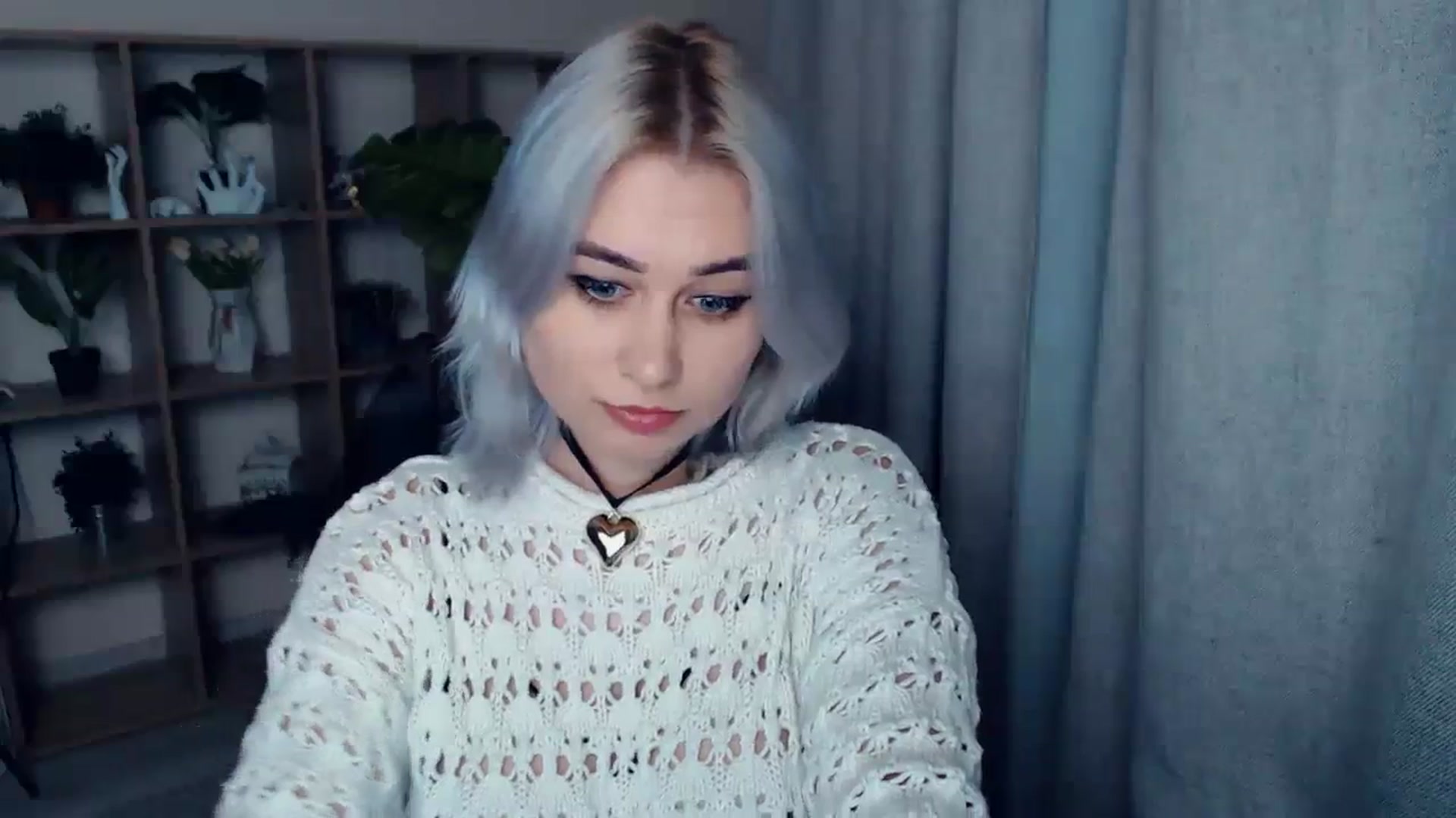 Gallery image thumbnail from Kukla_kolduna's myfreecams stream on, 02/12/2024, 17:12 image 10 of 20
