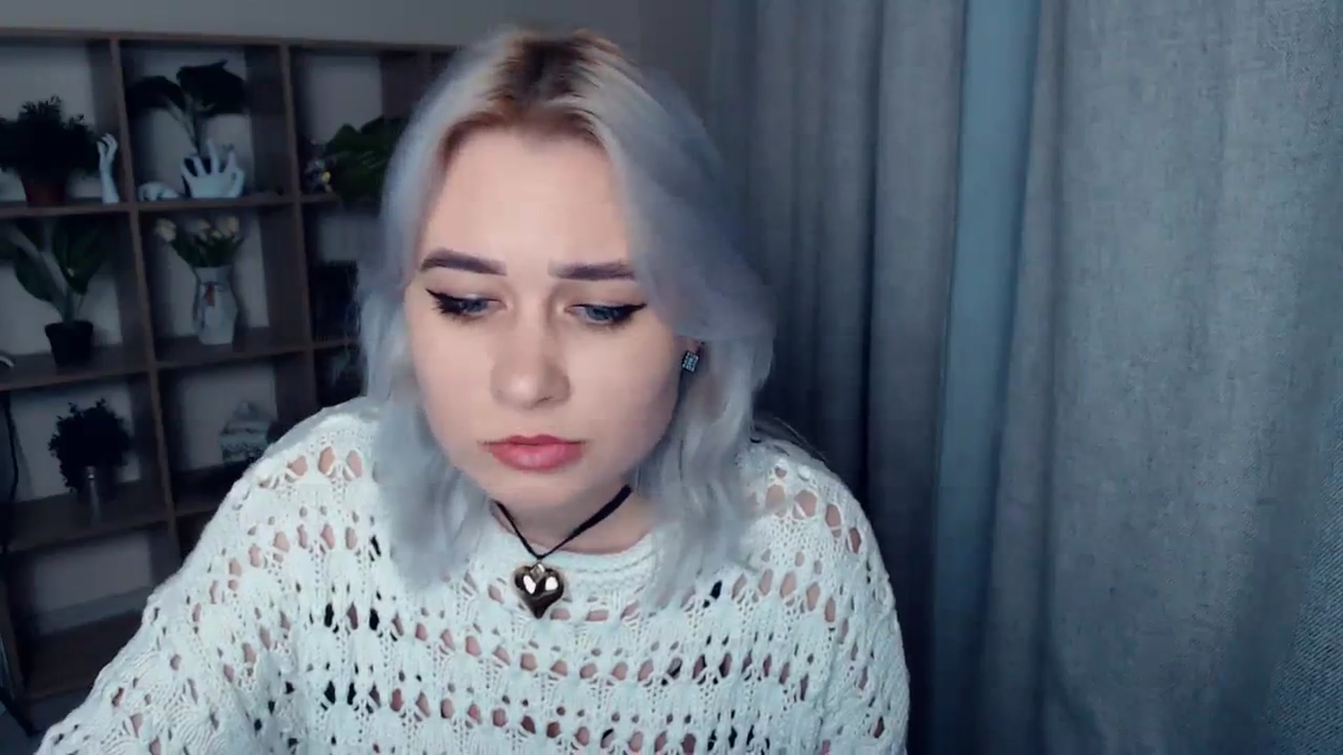 Gallery image thumbnail from Kukla_kolduna's myfreecams stream on, 02/12/2024, 17:12 image 3 of 20