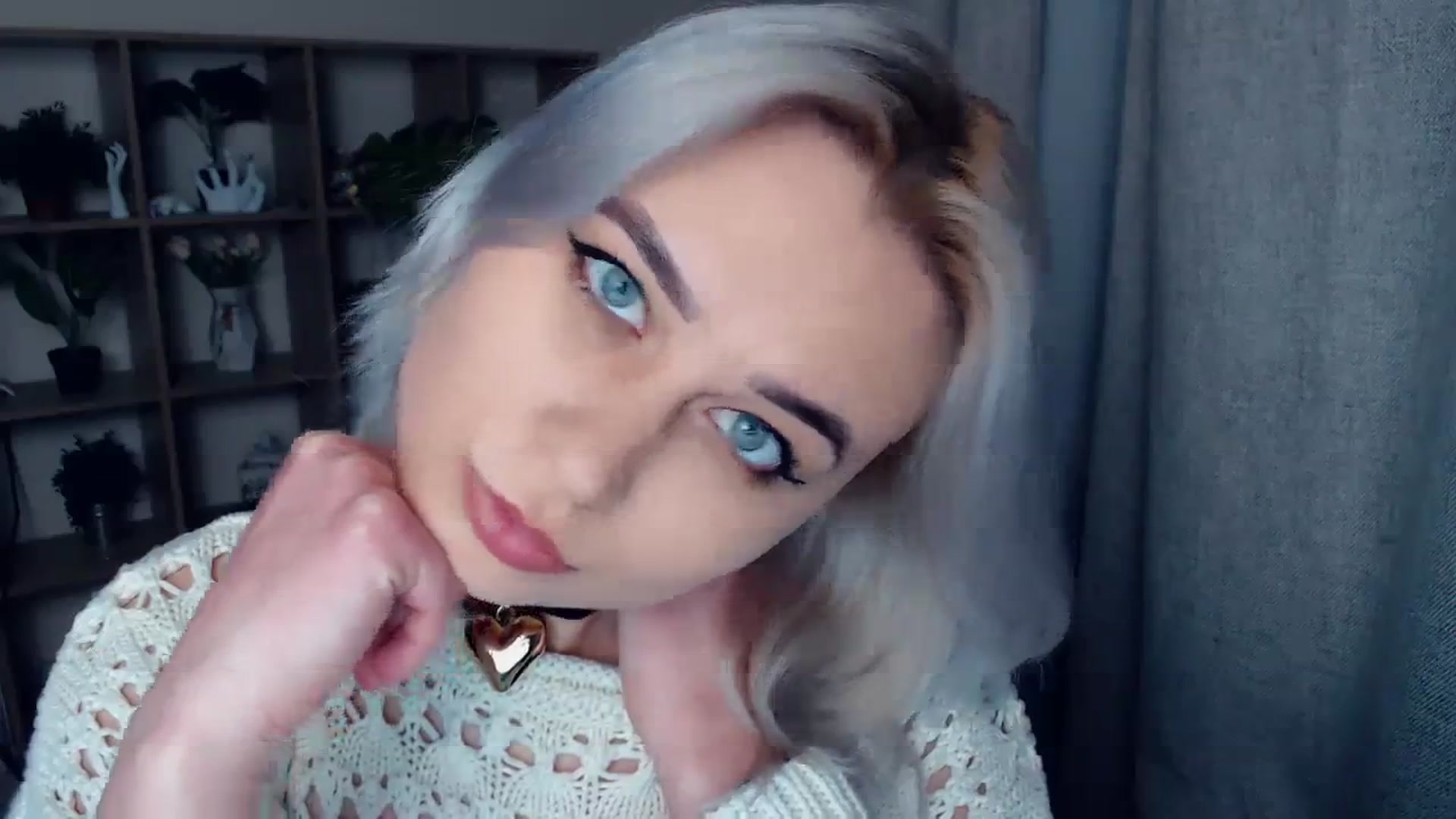 Gallery image thumbnail from Kukla_kolduna's myfreecams stream on, 02/12/2024, 17:12 image 8 of 20