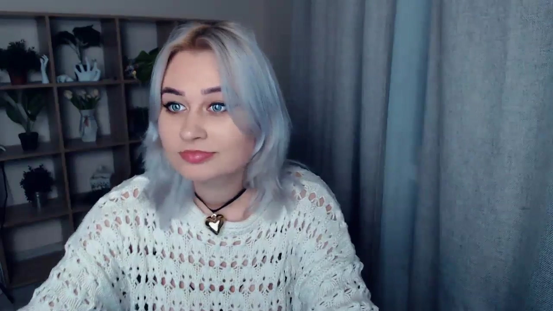 Gallery image thumbnail from Kukla_kolduna's myfreecams stream on, 02/12/2024, 17:12 image 14 of 20