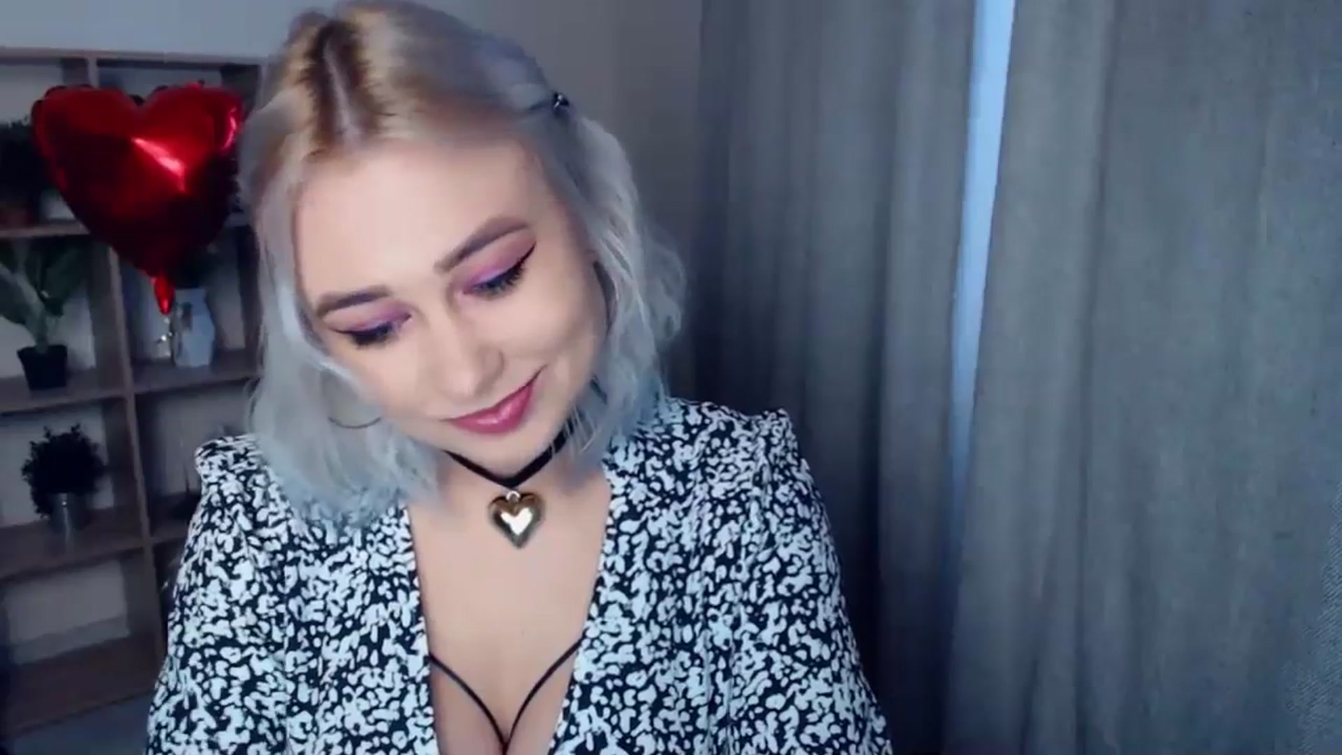 Gallery image thumbnail from Kukla_kolduna's myfreecams stream on, 02/14/2024, 14:47 image 15 of 20