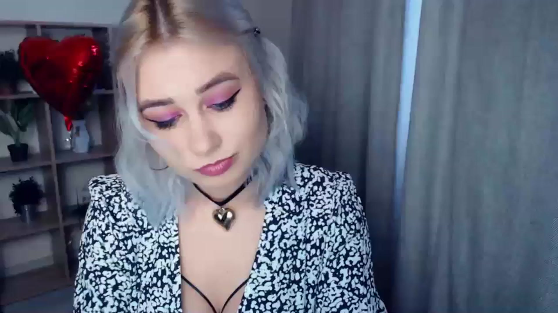 Gallery image thumbnail from Kukla_kolduna's myfreecams stream on, 02/14/2024, 14:47 image 13 of 20