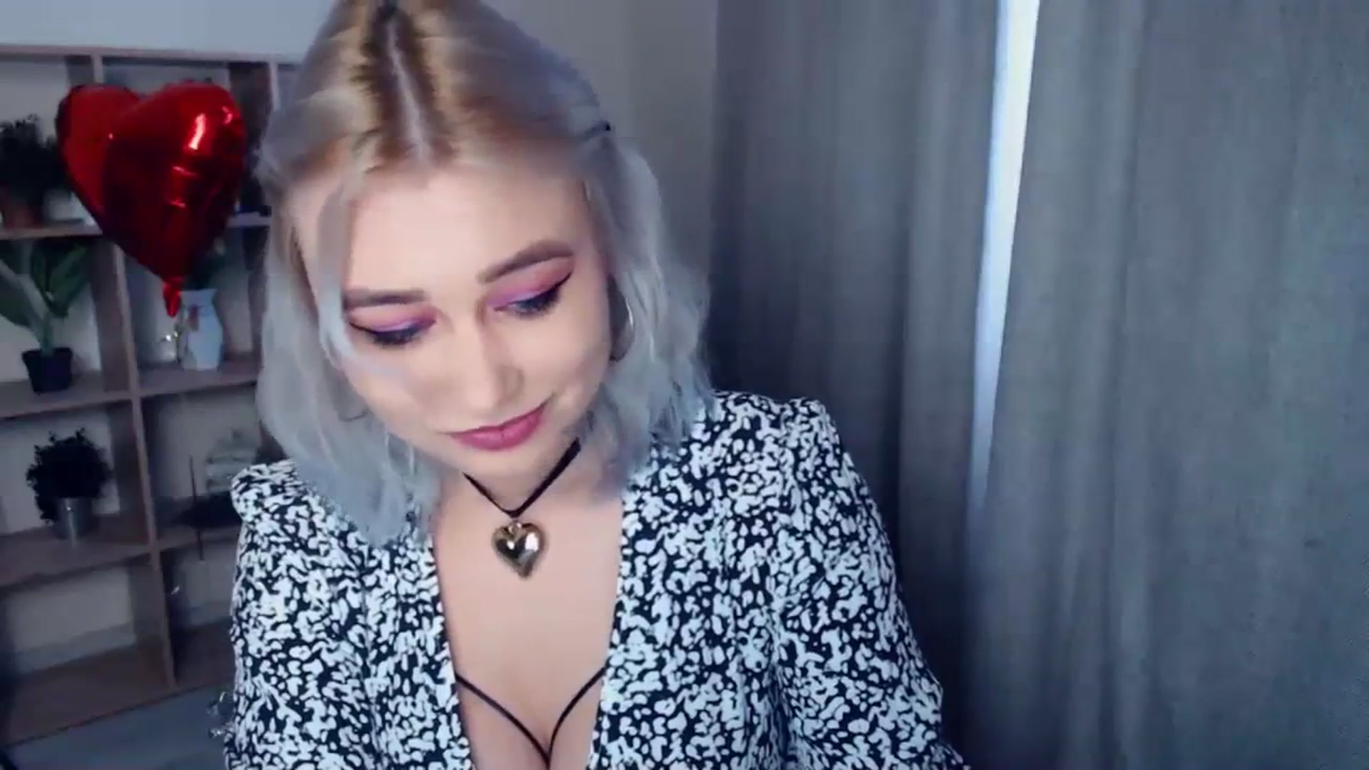 Gallery image thumbnail from Kukla_kolduna's myfreecams stream on, 02/14/2024, 14:47 image 5 of 20