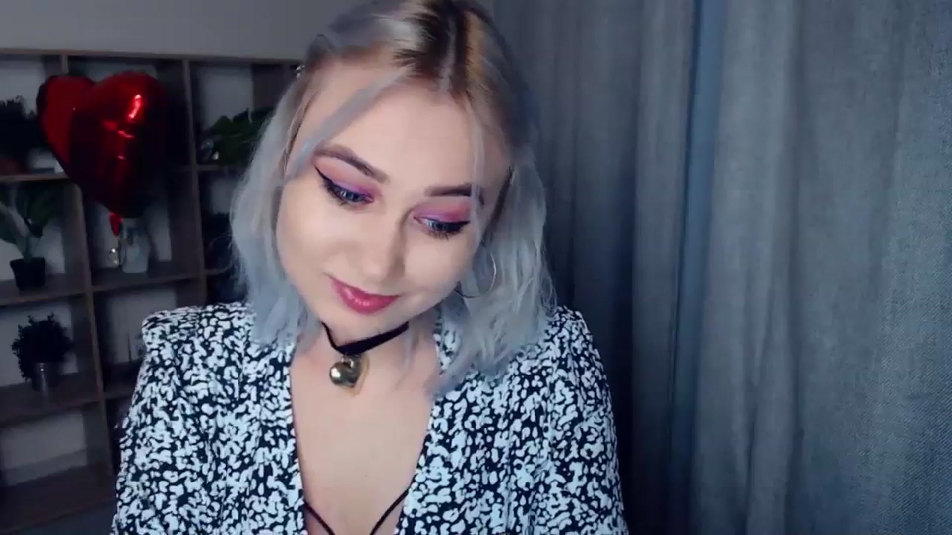 Gallery image thumbnail from Kukla_kolduna's myfreecams stream on, 02/14/2024, 15:41 image 15 of 20