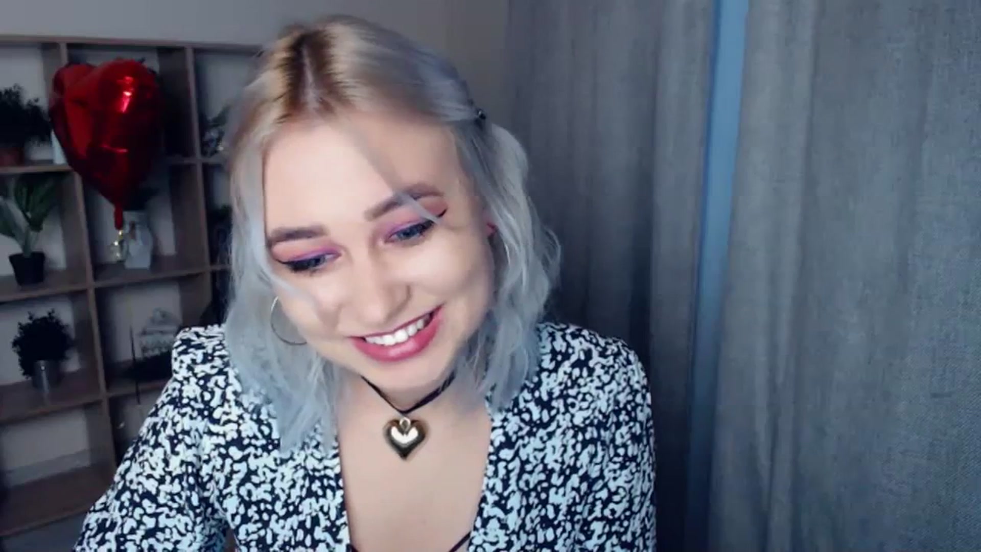 Gallery image thumbnail from Kukla_kolduna's myfreecams stream on, 02/14/2024, 15:41 image 4 of 20