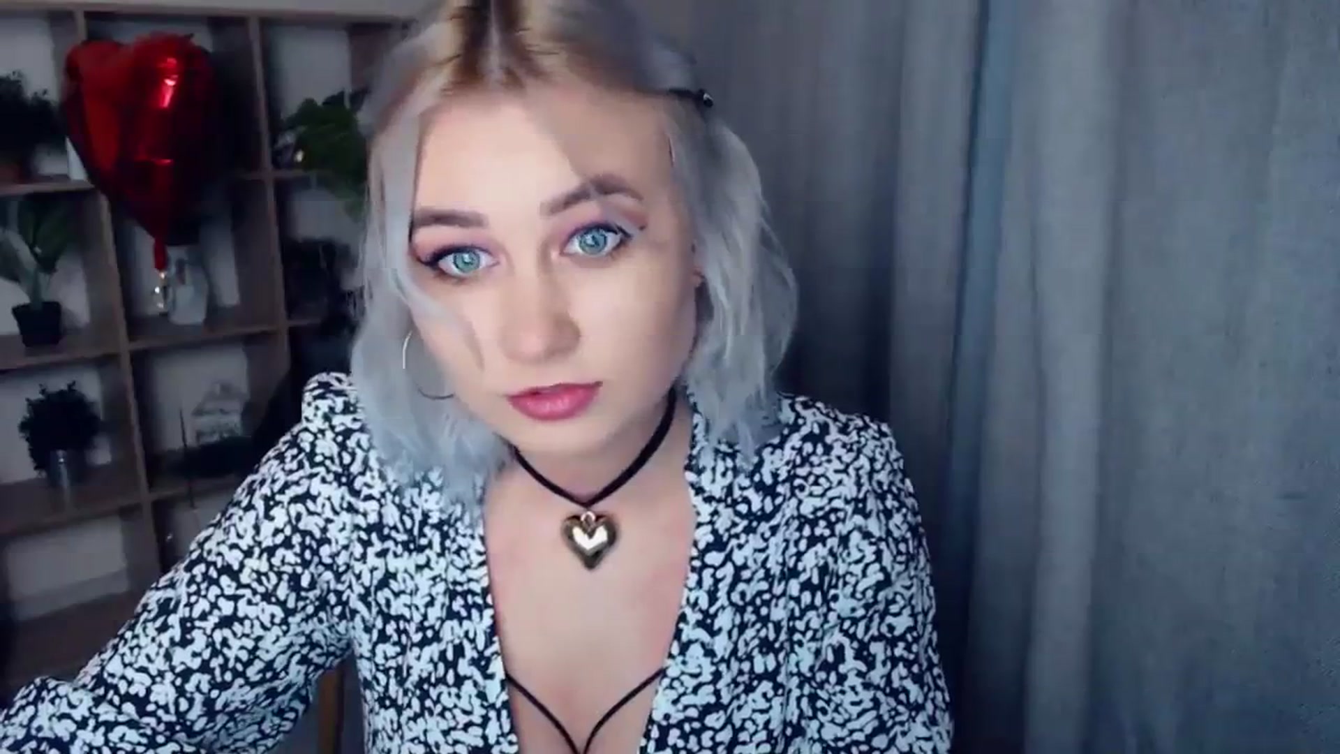Gallery image thumbnail from Kukla_kolduna's myfreecams stream on, 02/14/2024, 16:22 image 16 of 20