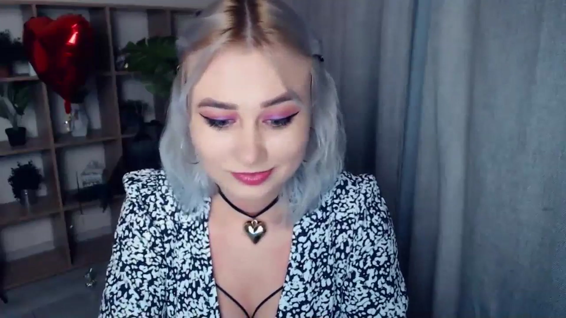 Gallery image thumbnail from Kukla_kolduna's myfreecams stream on, 02/14/2024, 16:22 image 14 of 20