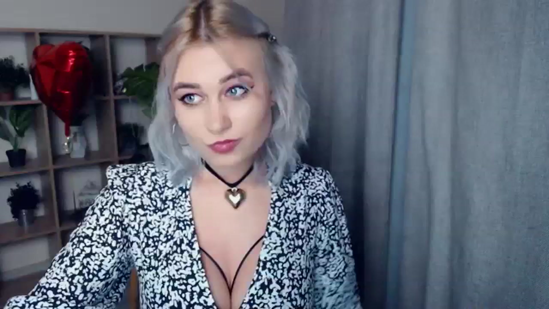 Gallery image thumbnail from Kukla_kolduna's myfreecams stream on, 02/14/2024, 16:22 image 1 of 20